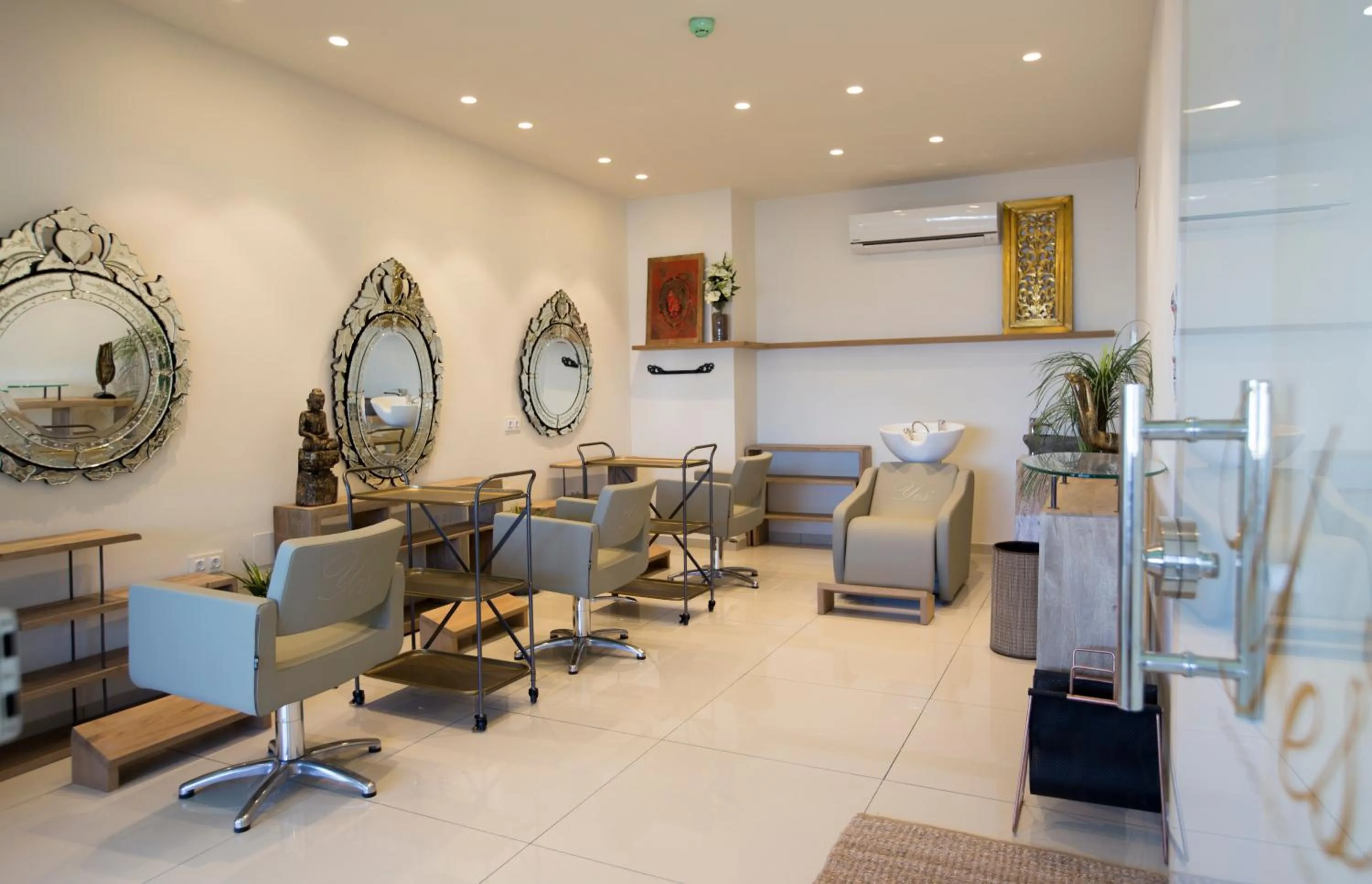 Area and facilities in ON Hotels Oceanfront Adults Designed