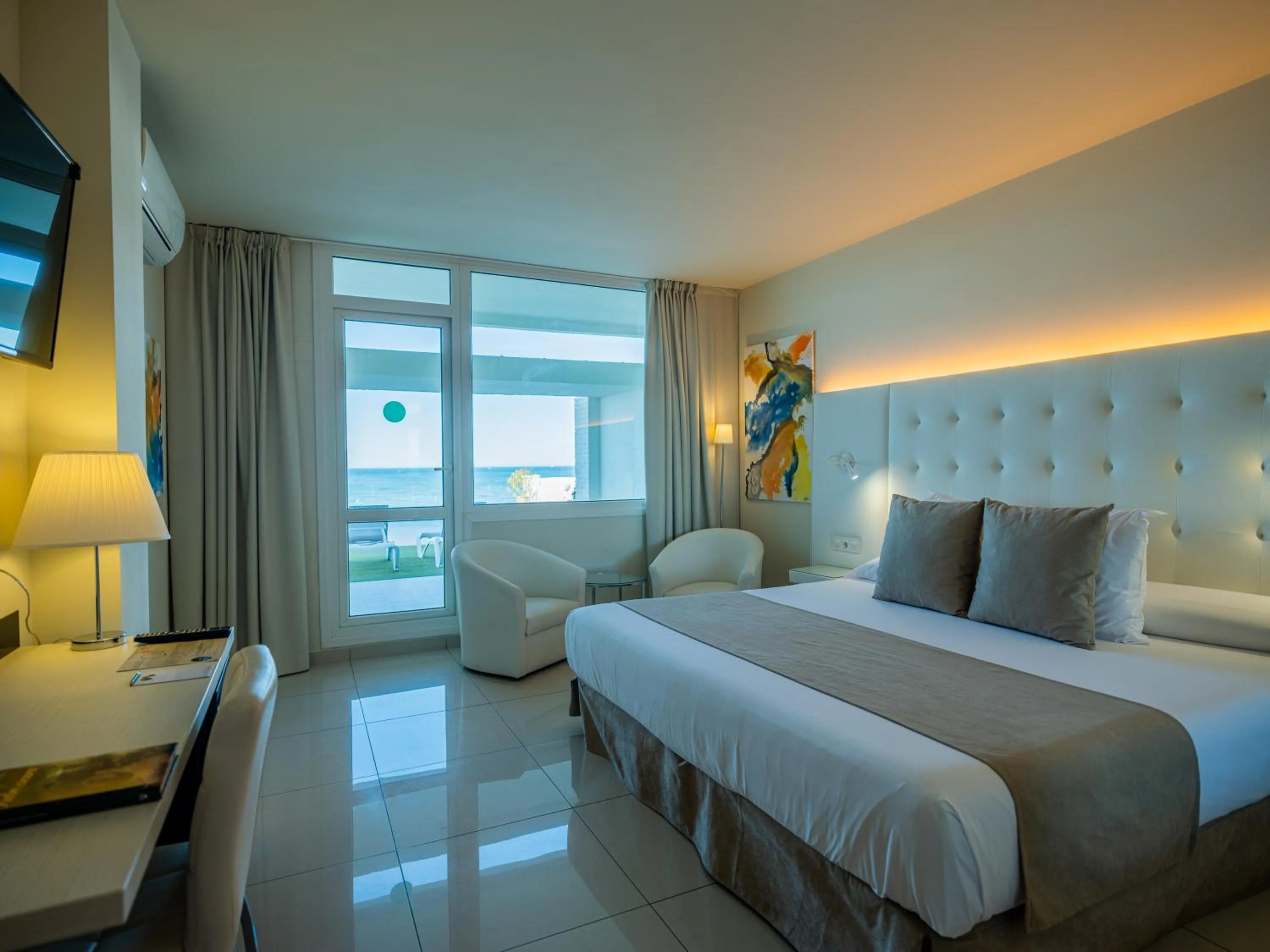 Bed in ON Hotels Oceanfront Adults Designed