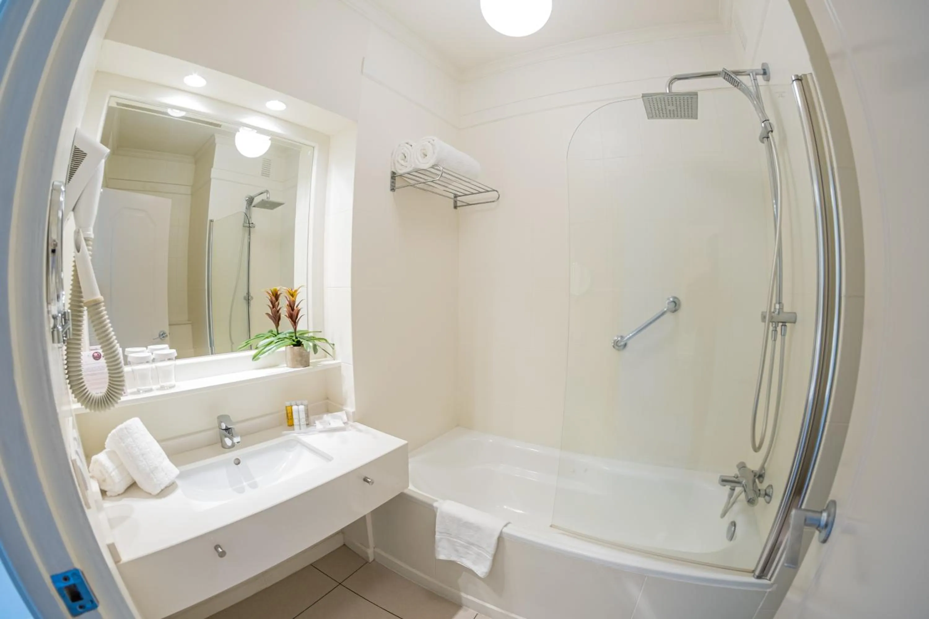 ON Hotels Oceanfront Adults Designed