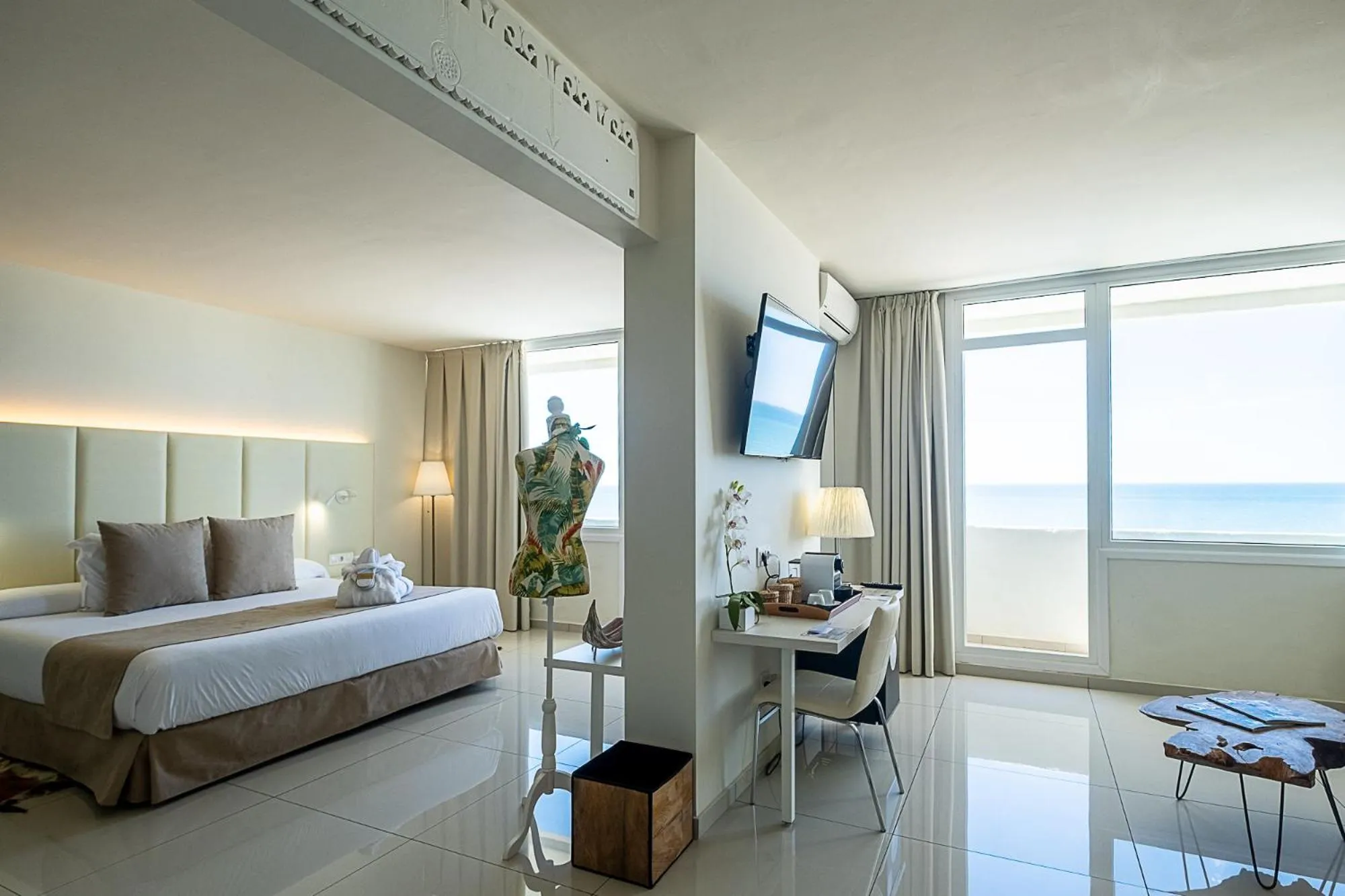 Bed in ON Hotels Oceanfront Adults Designed