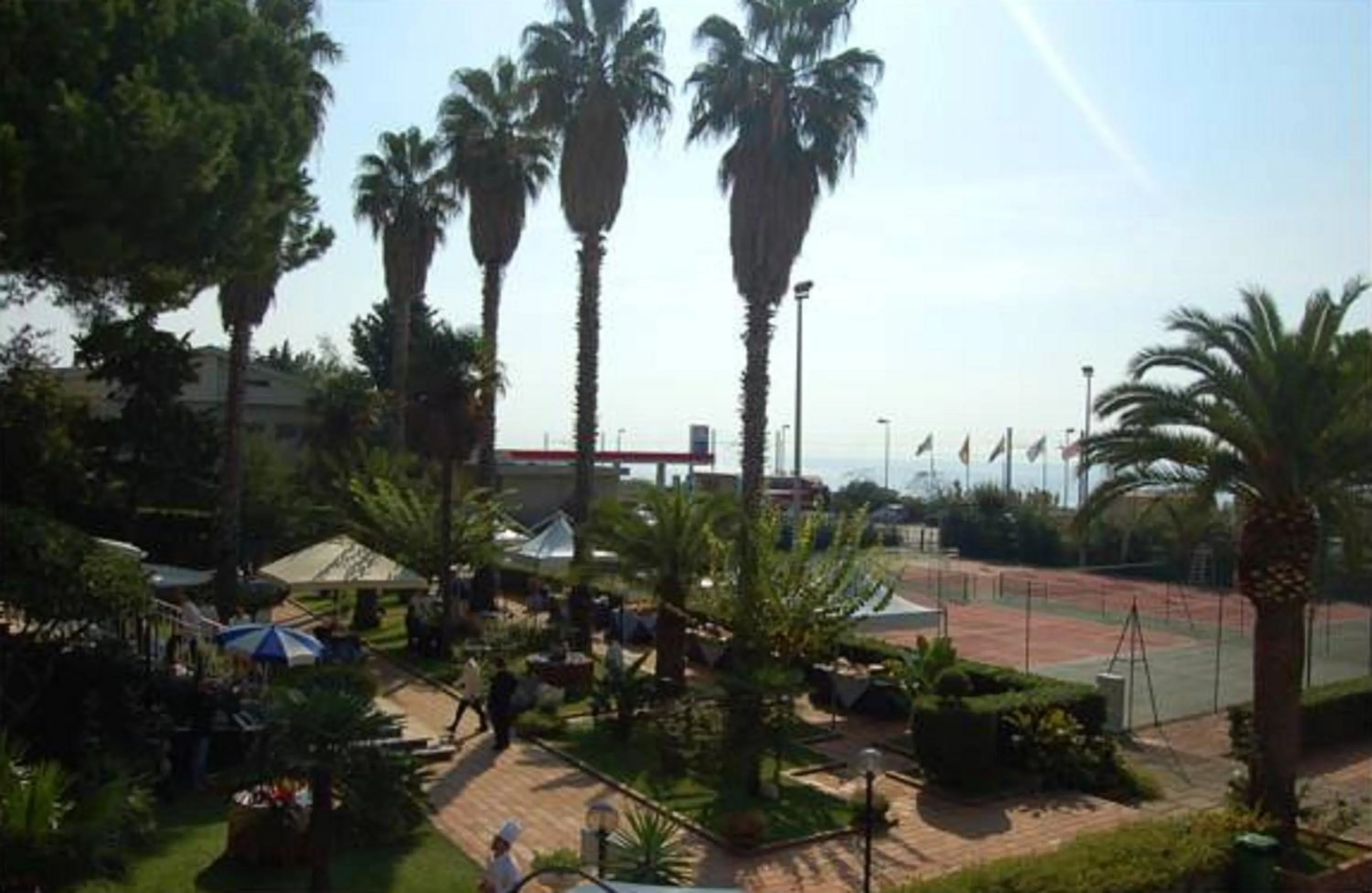 Area and facilities in Belvedere Hotel Club