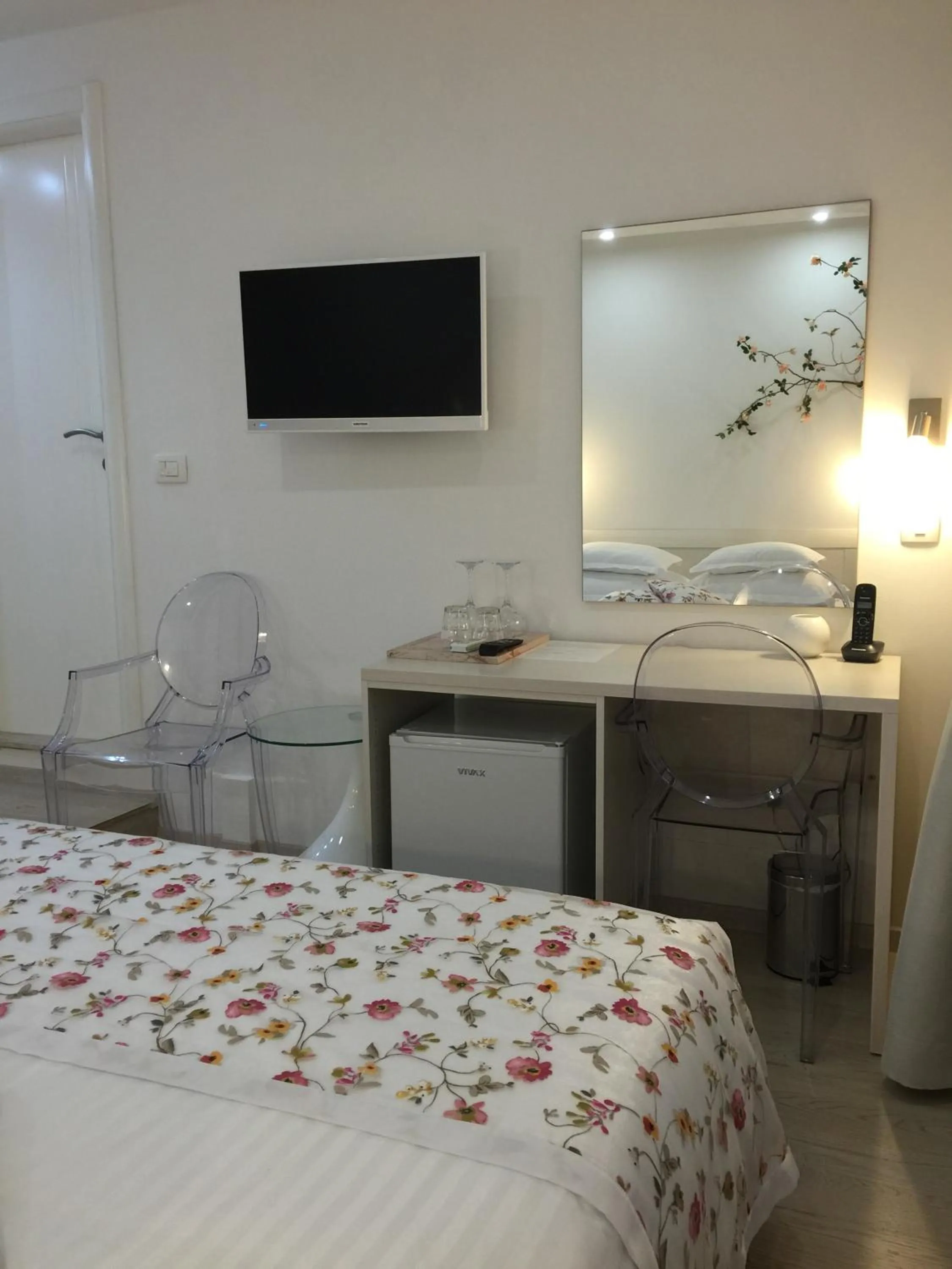 TV and multimedia, Bed in Palace Tartaglia