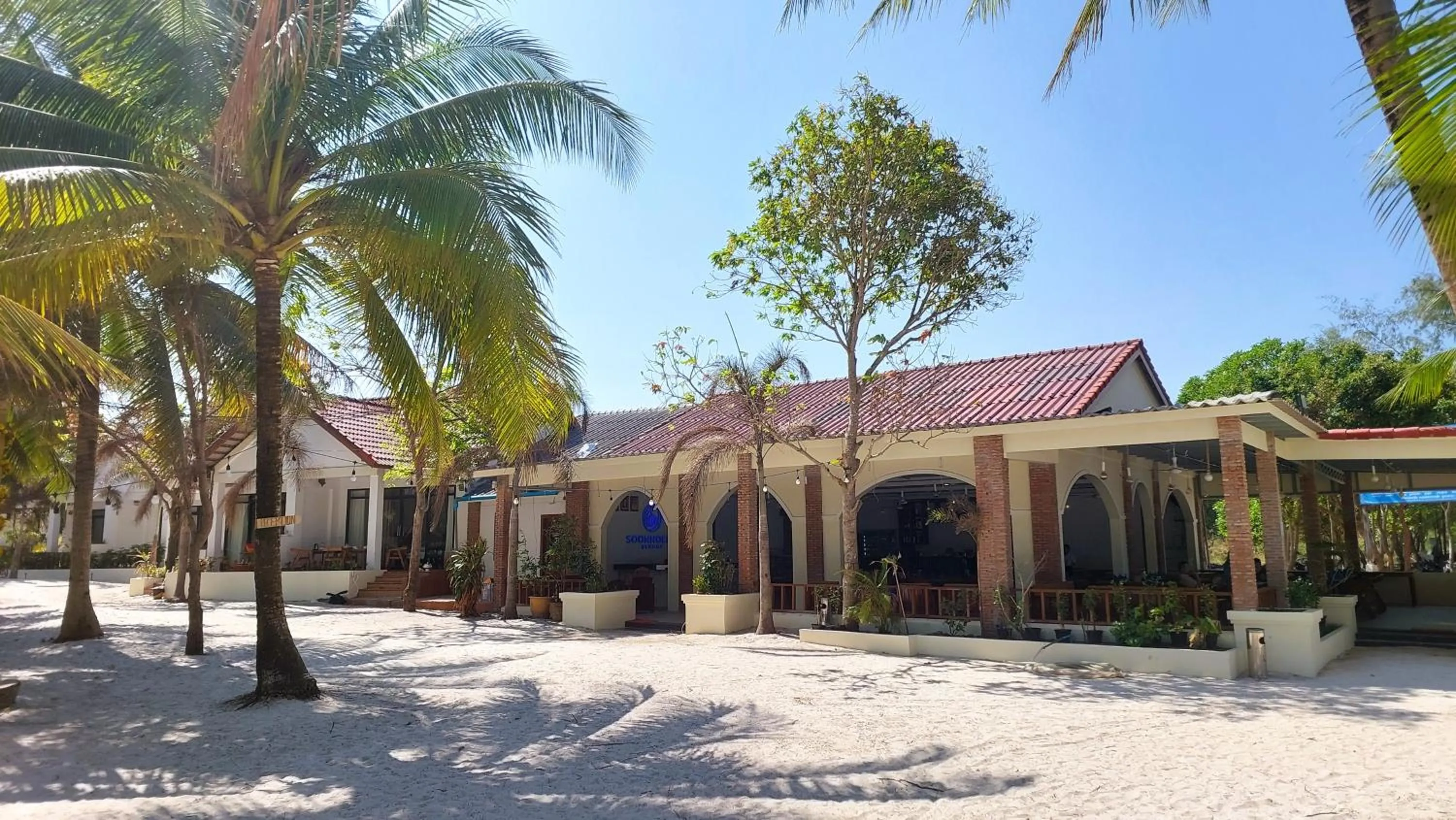 Restaurant/places to eat in SoonNoeng Resort