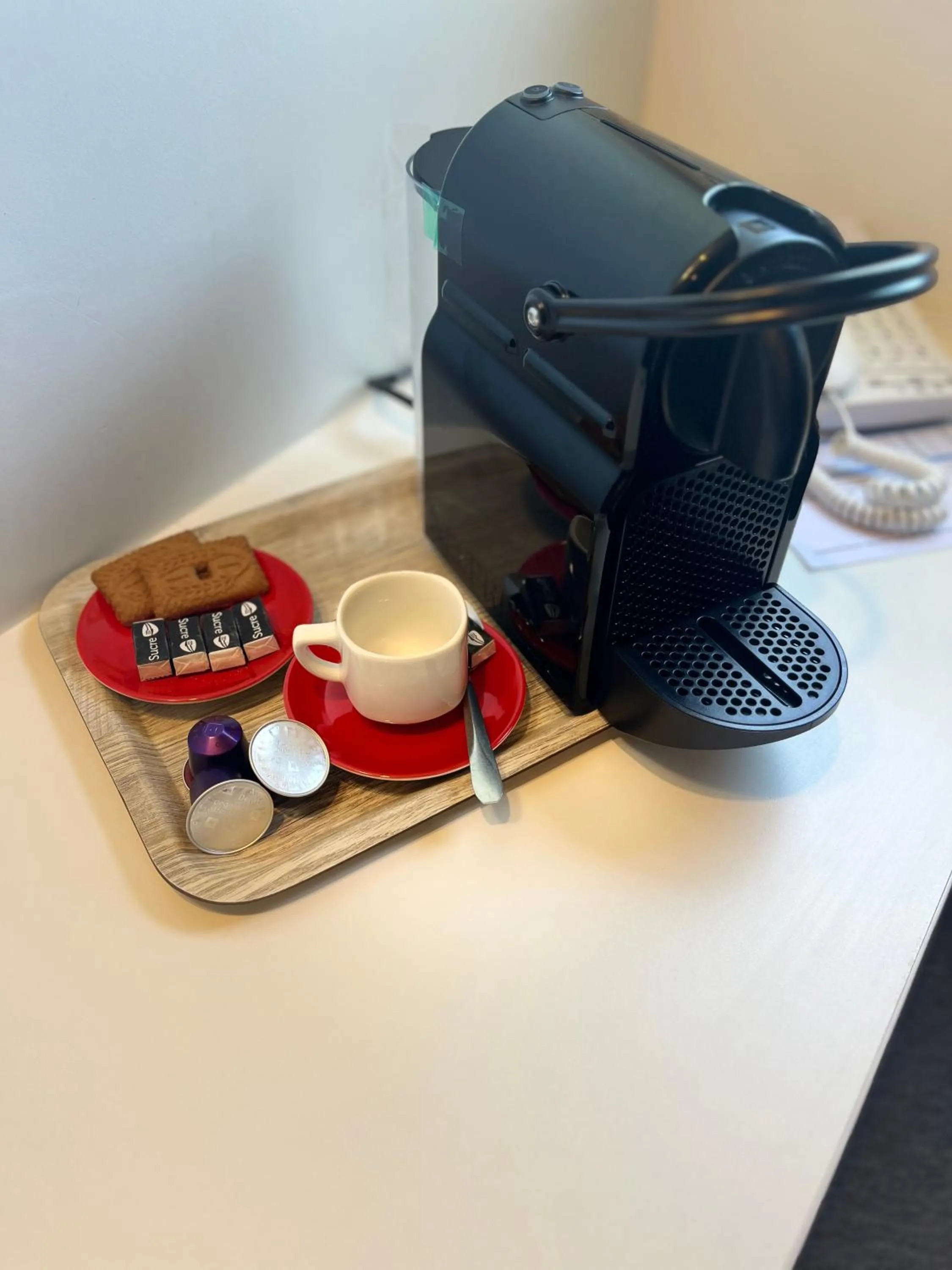 Coffee/tea facilities in ibis Cambrai