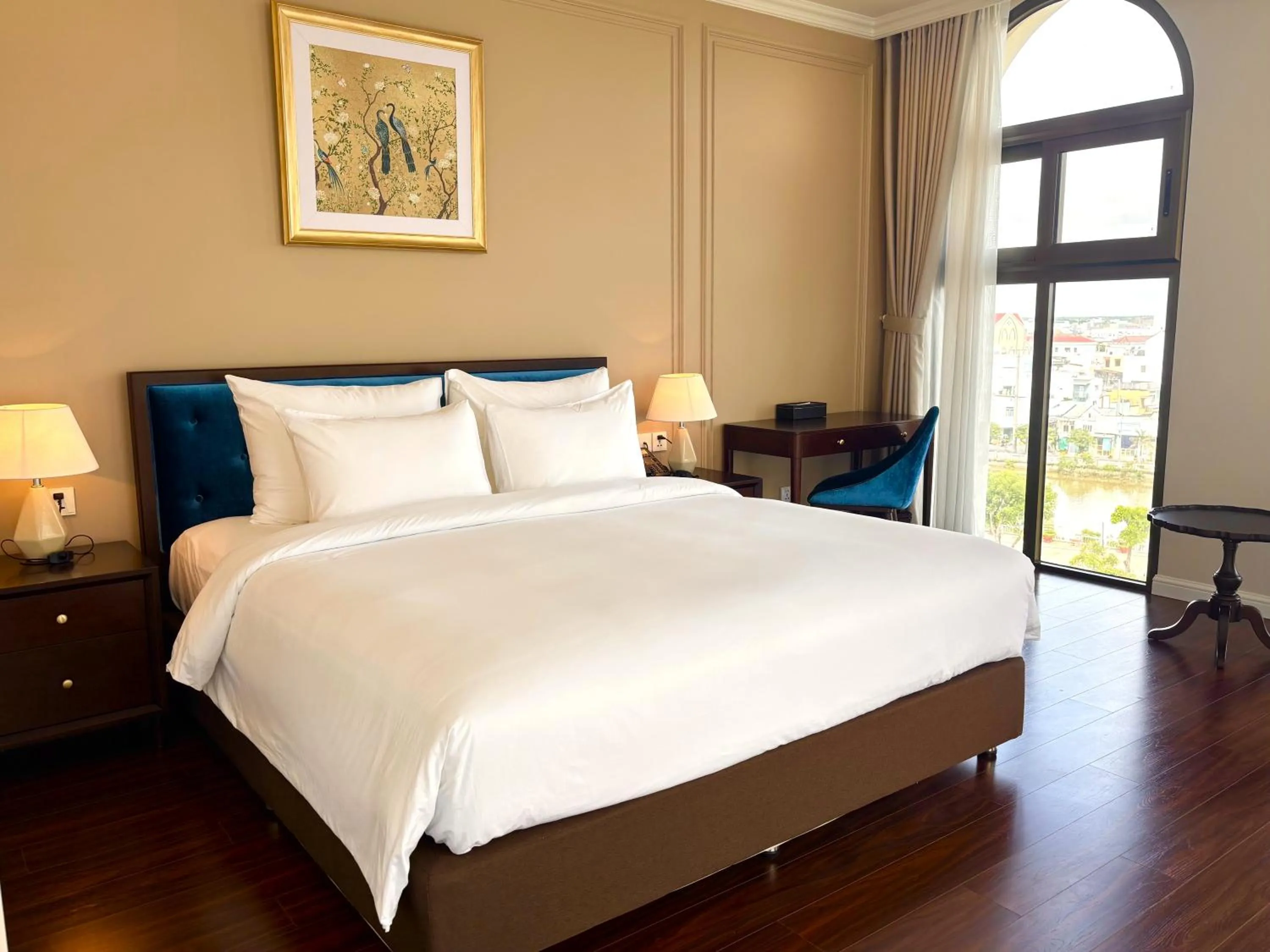 Bedroom, Bed in Hotel Công Tử Bạc Liêu