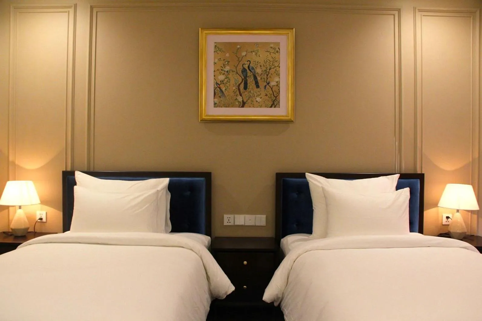 Bed in Hotel Công Tử Bạc Liêu