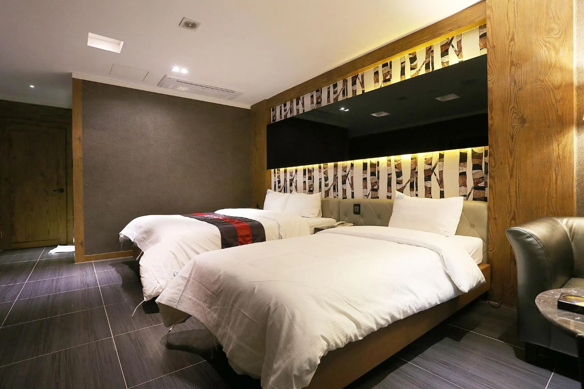 Bed in Zenith Tourist Hotel