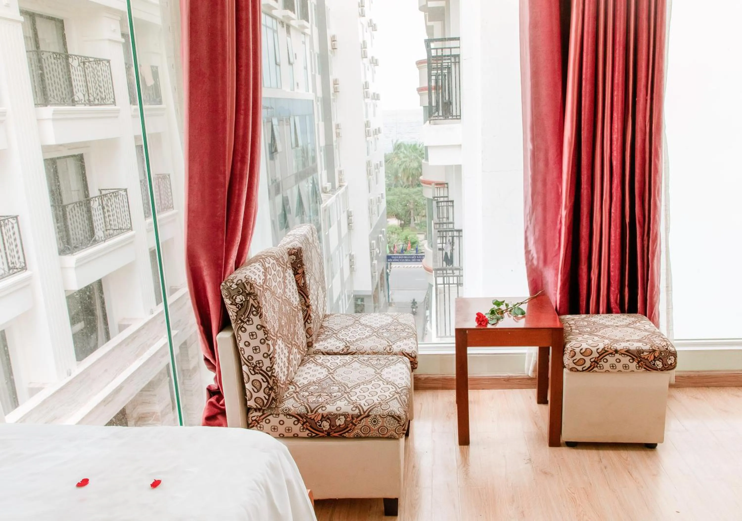 View (from property/room) in Art Deluxe Hotel