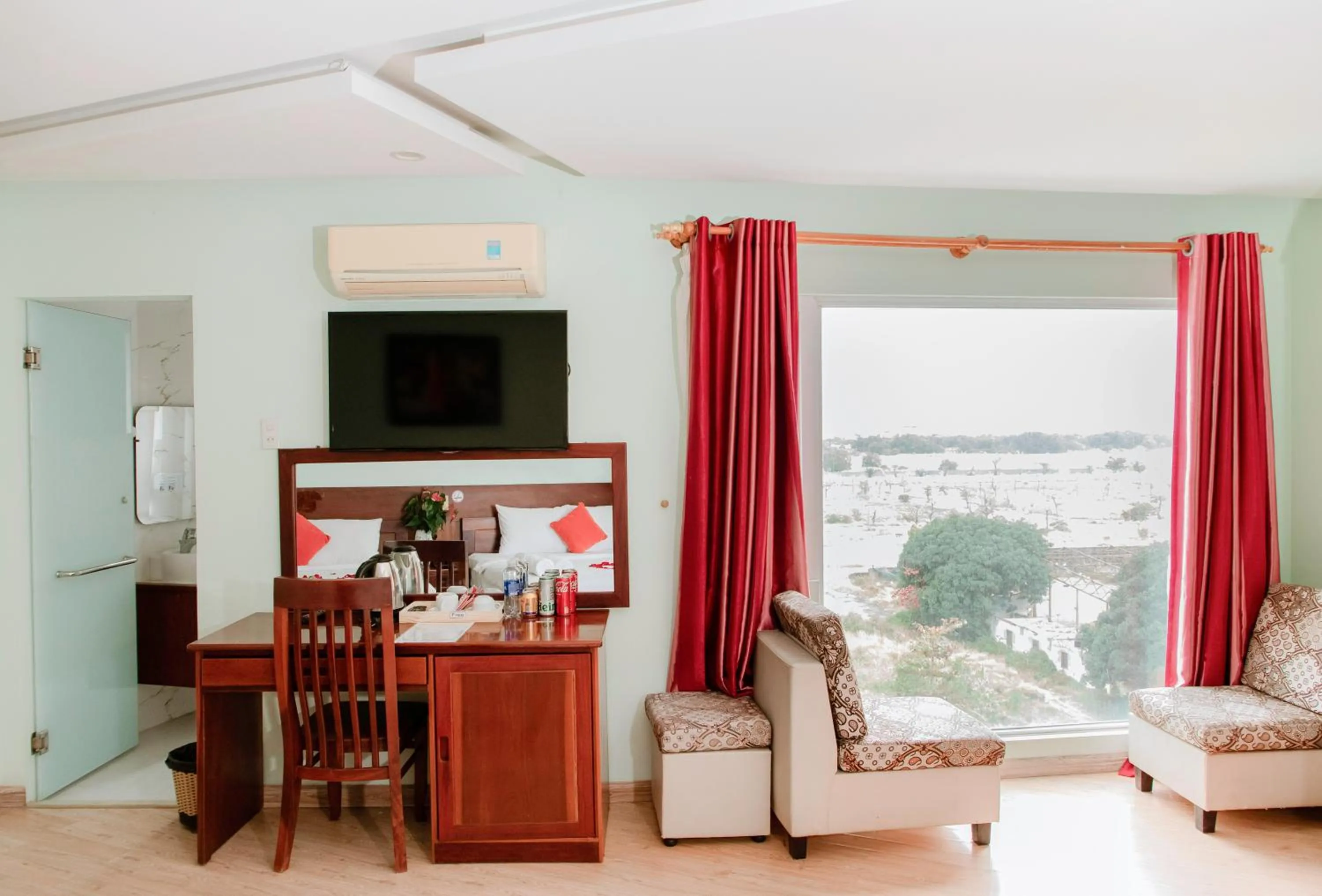 Natural landscape in Art Deluxe Hotel