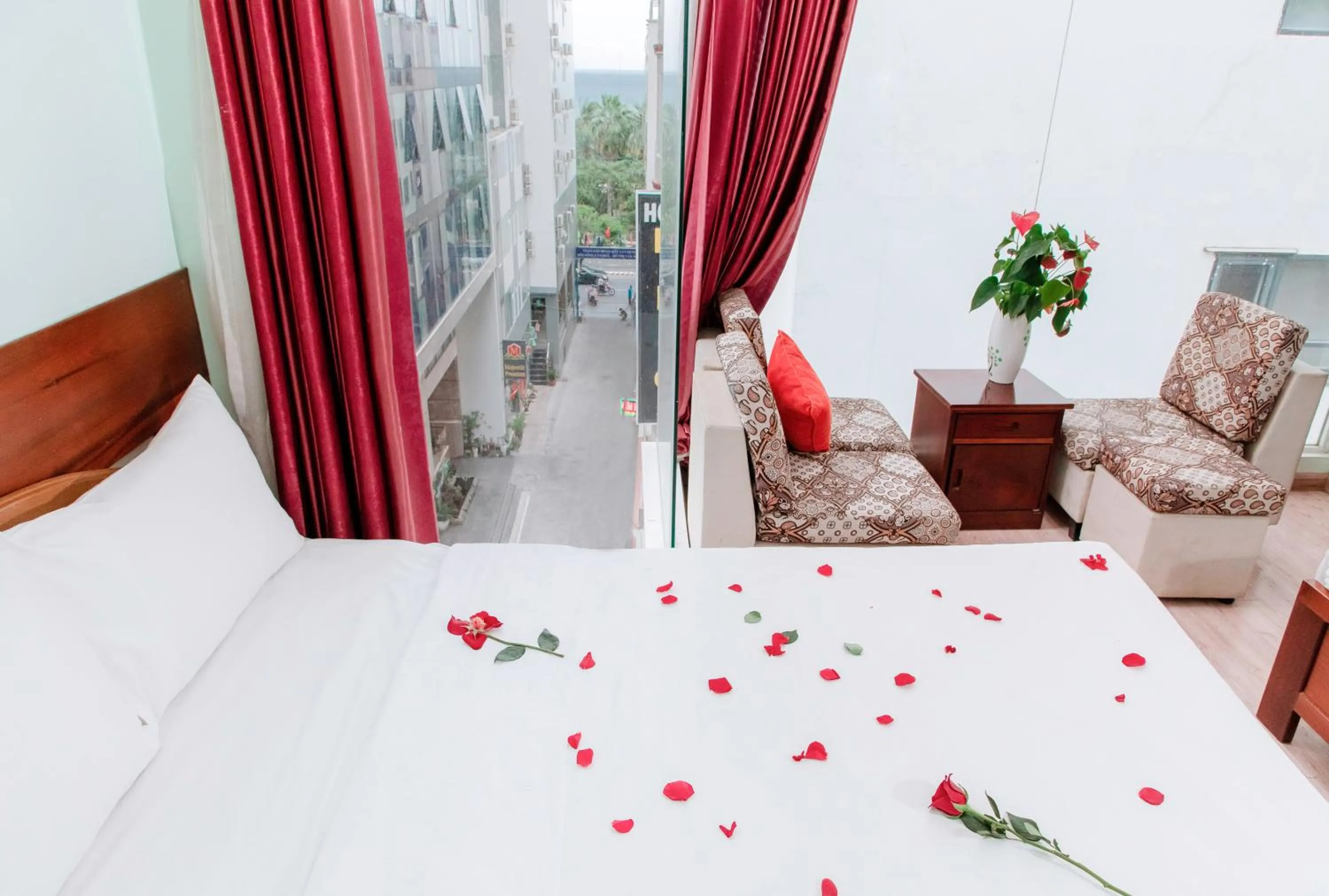 Bedroom in Art Deluxe Hotel