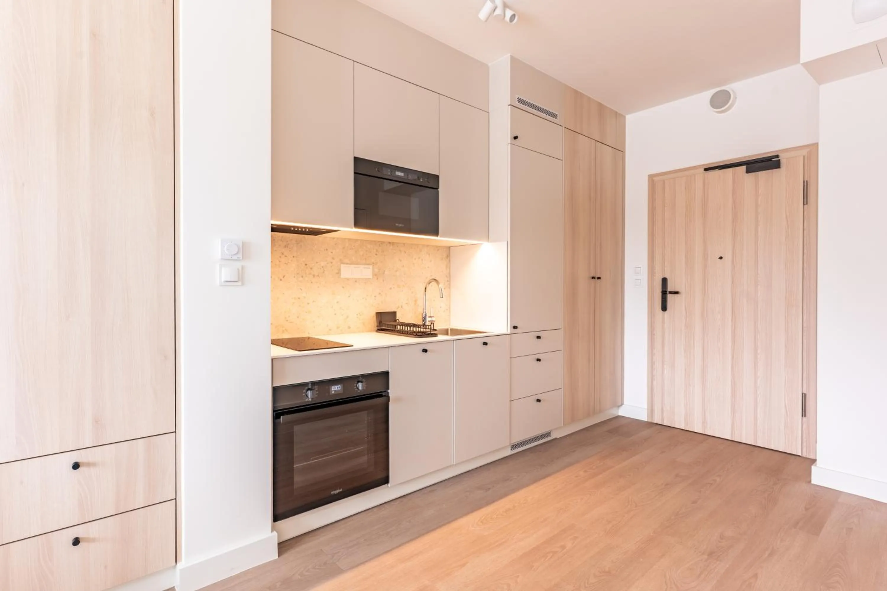 Kitchen or kitchenette in Noli Gdansk Riverside