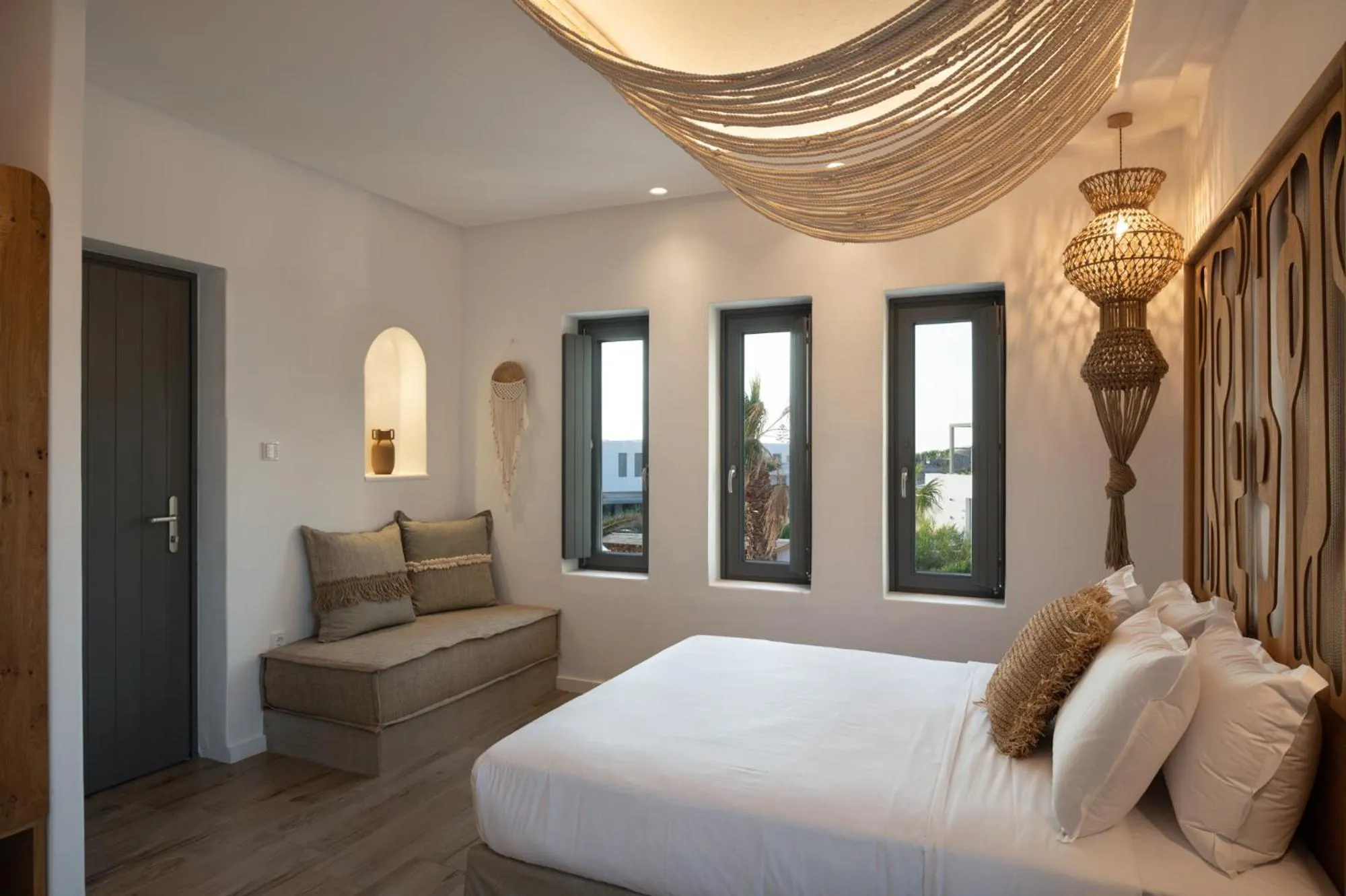 Photo of the whole room, Bed in Kosmitis Suites & Villas