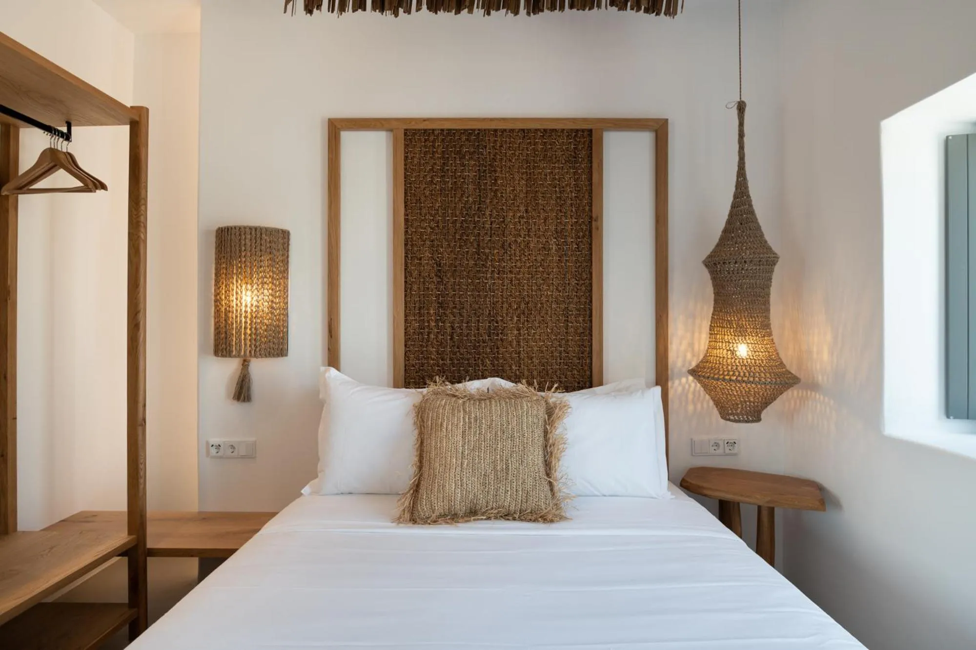 Bed in Kosmitis Suites & Villas
