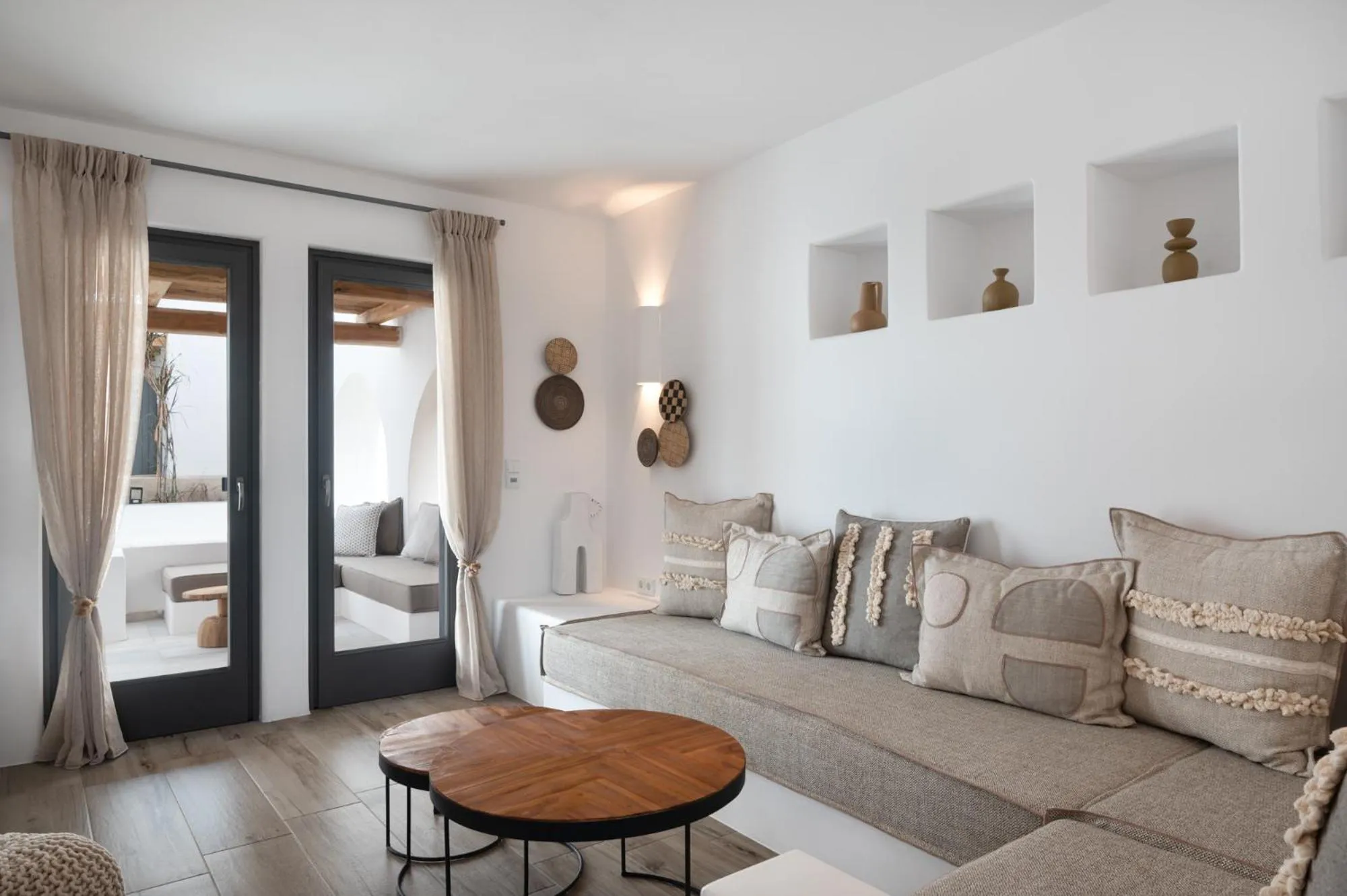 Living room, Bed in Kosmitis Suites & Villas