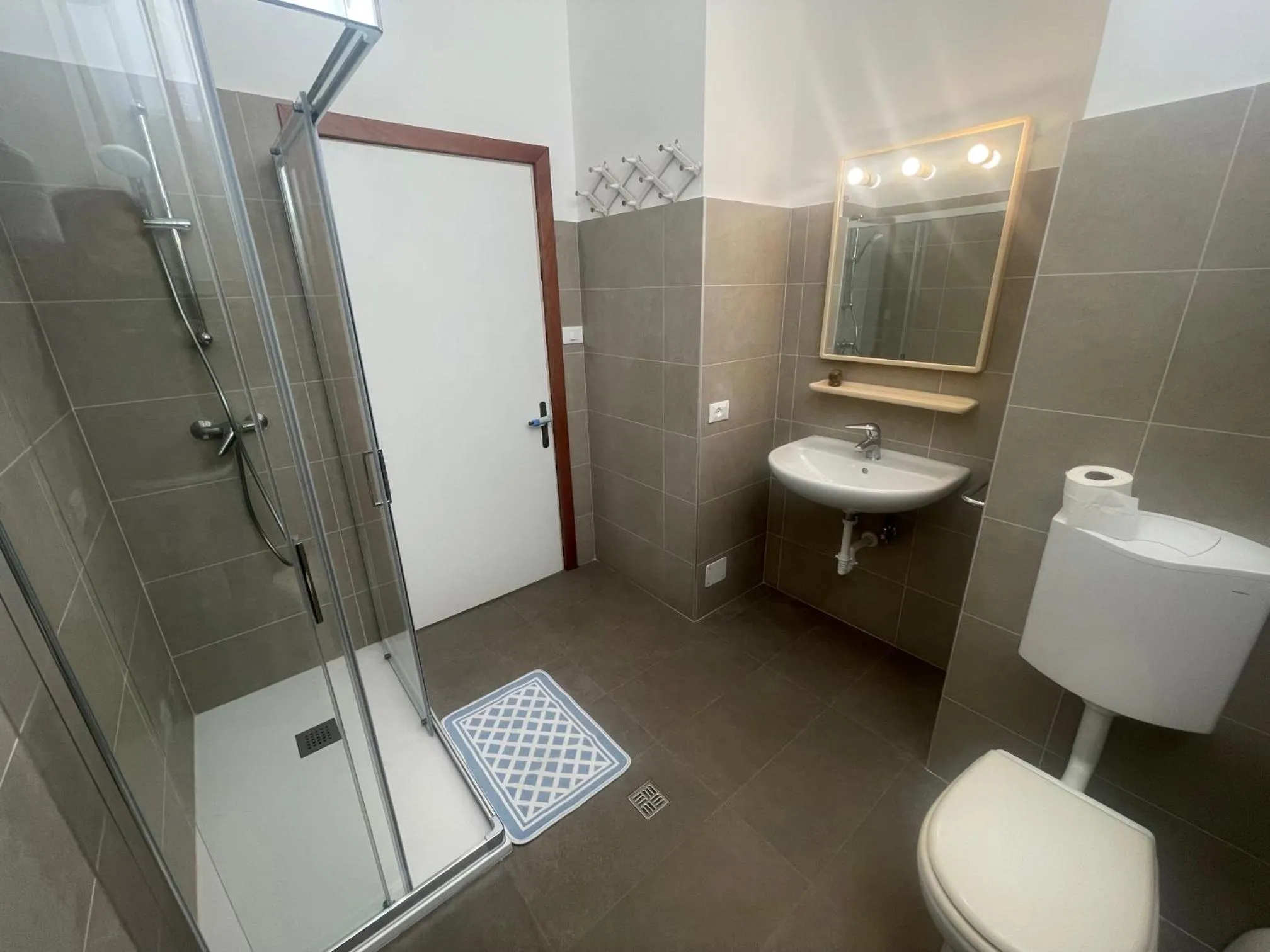 Shower in Residence Adriatico - Agenzia Cocal