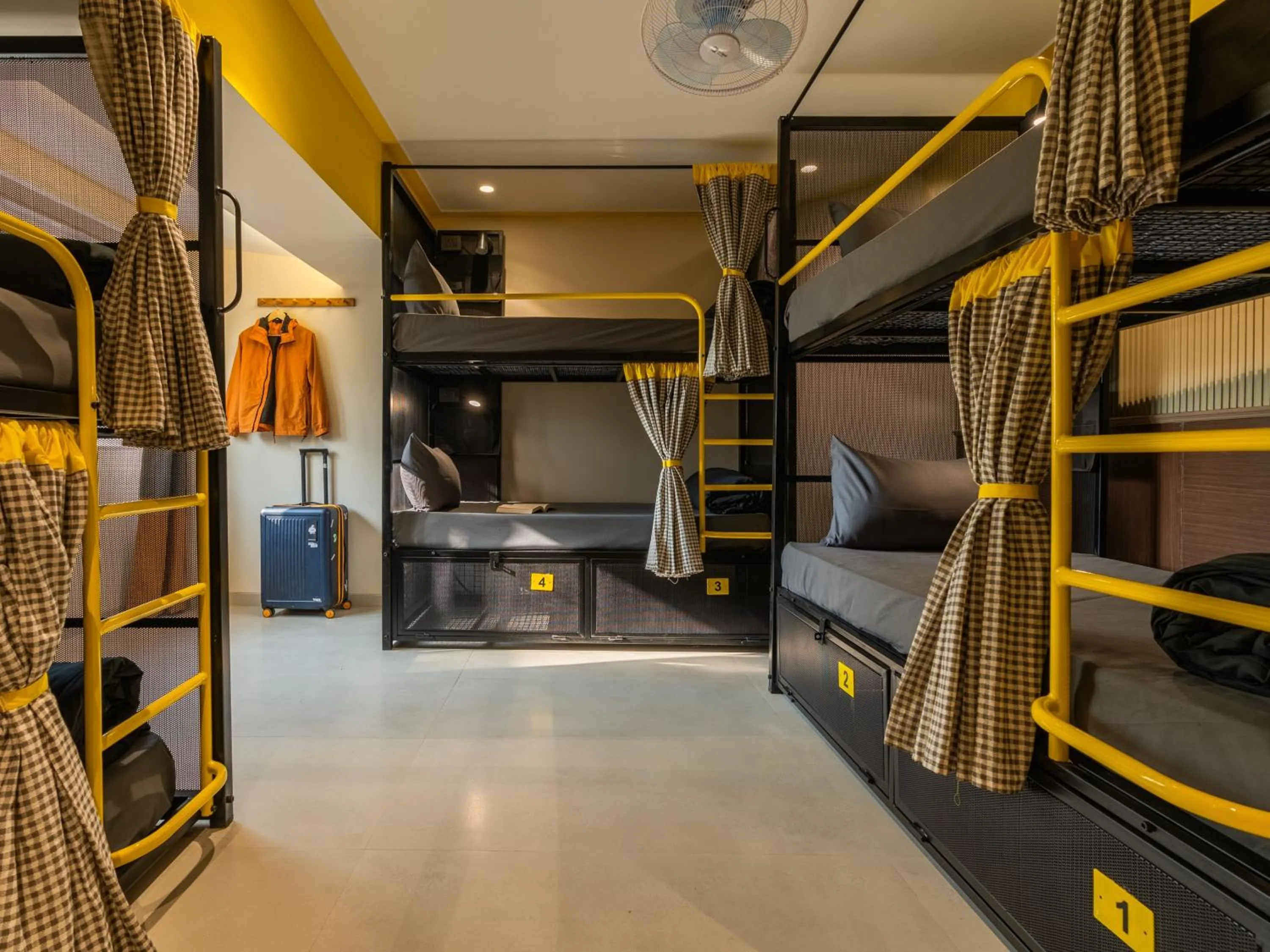 The Hosteller Mumbai, International Airport