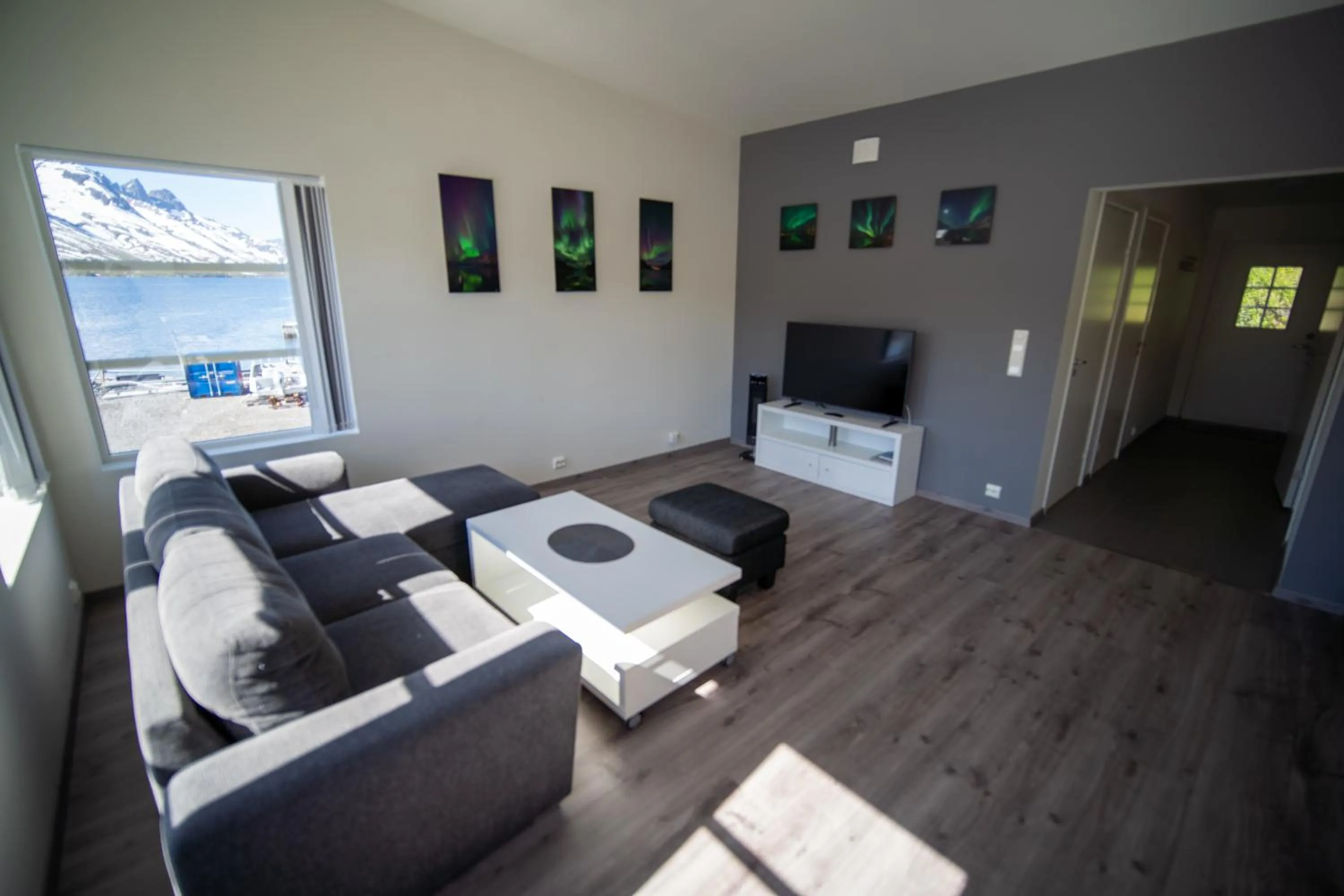 Seating area in Ersfjordbotn Brygge