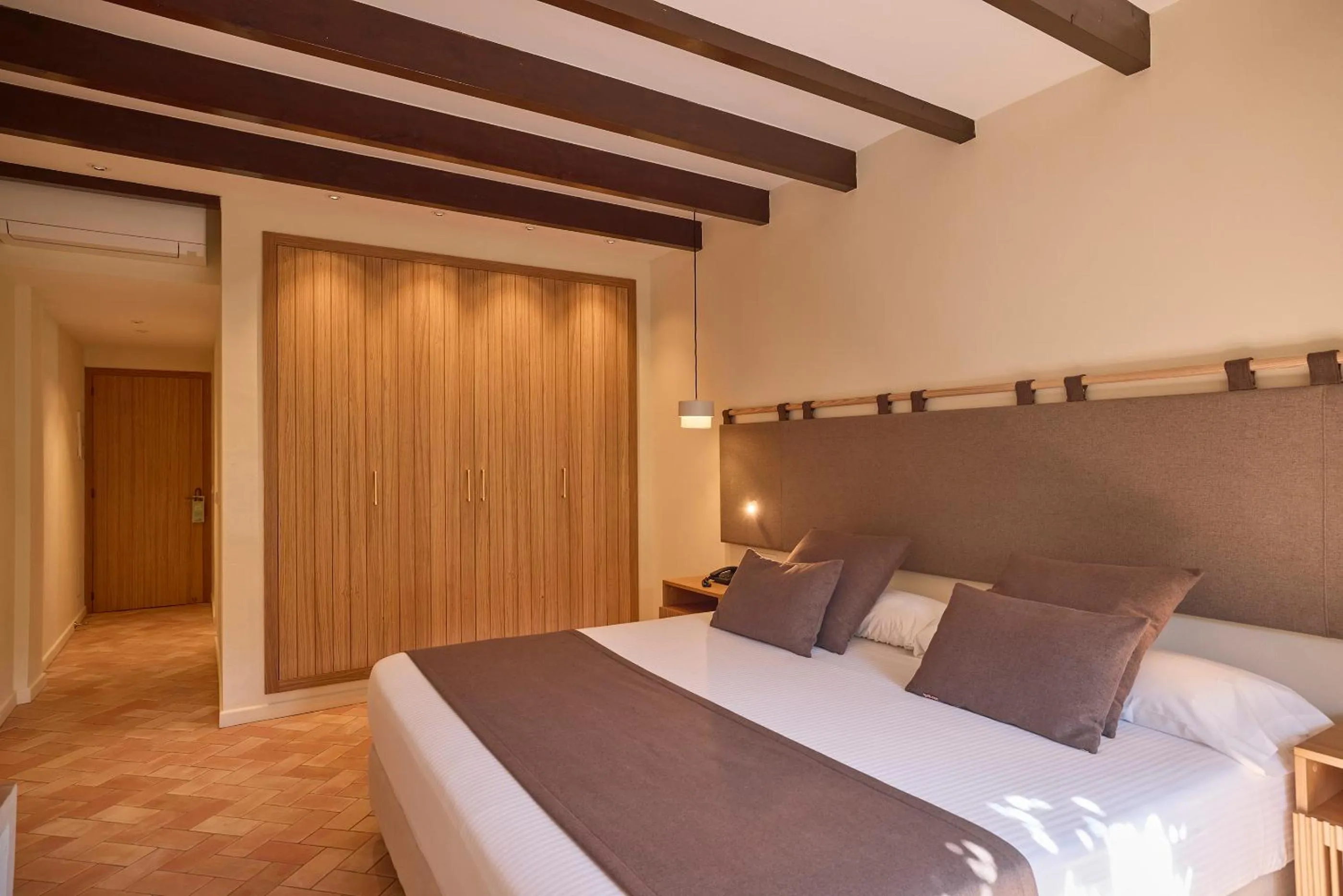 Bed in Petit Hotel Ses Rotges - Only Adults