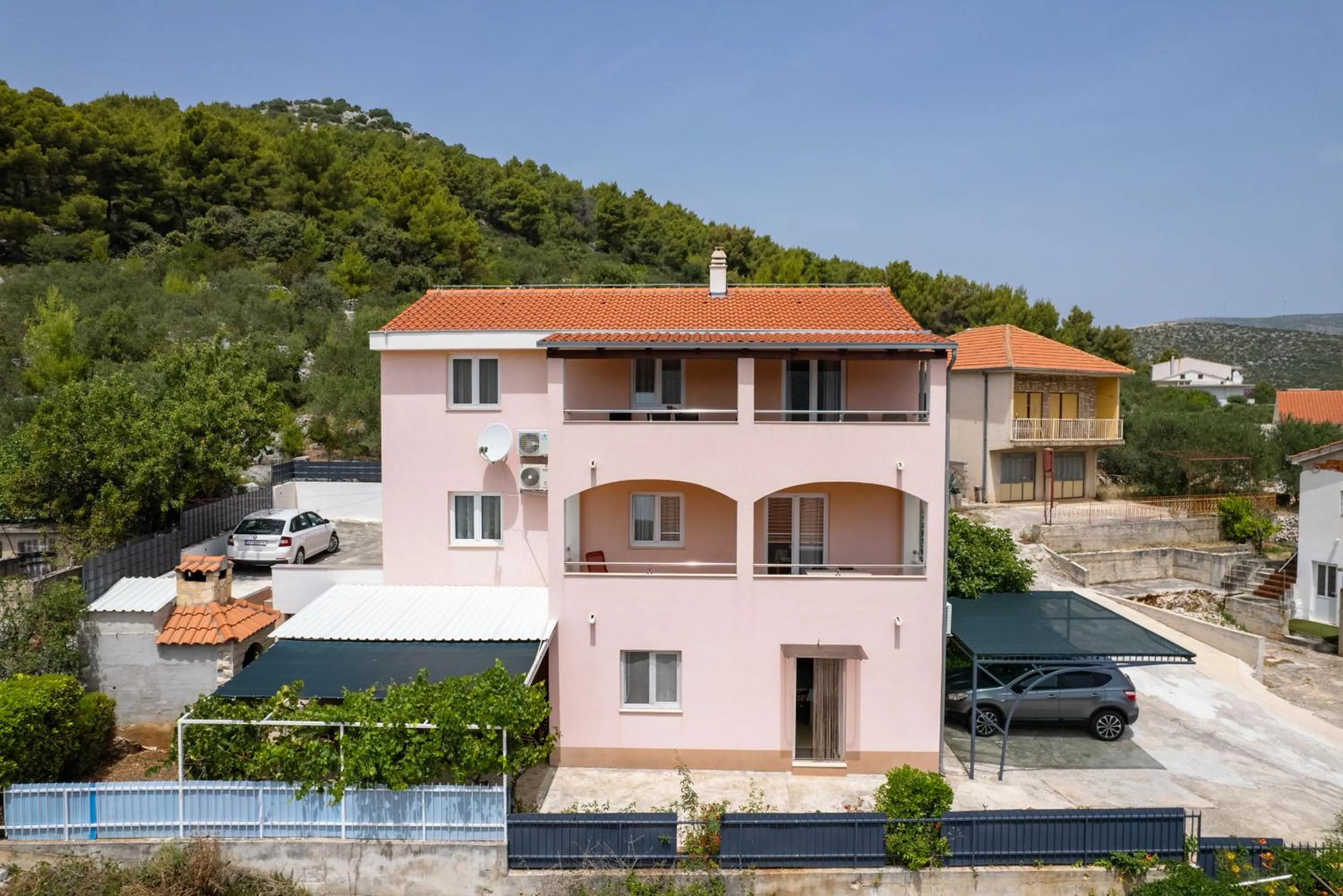 Apartments Iva