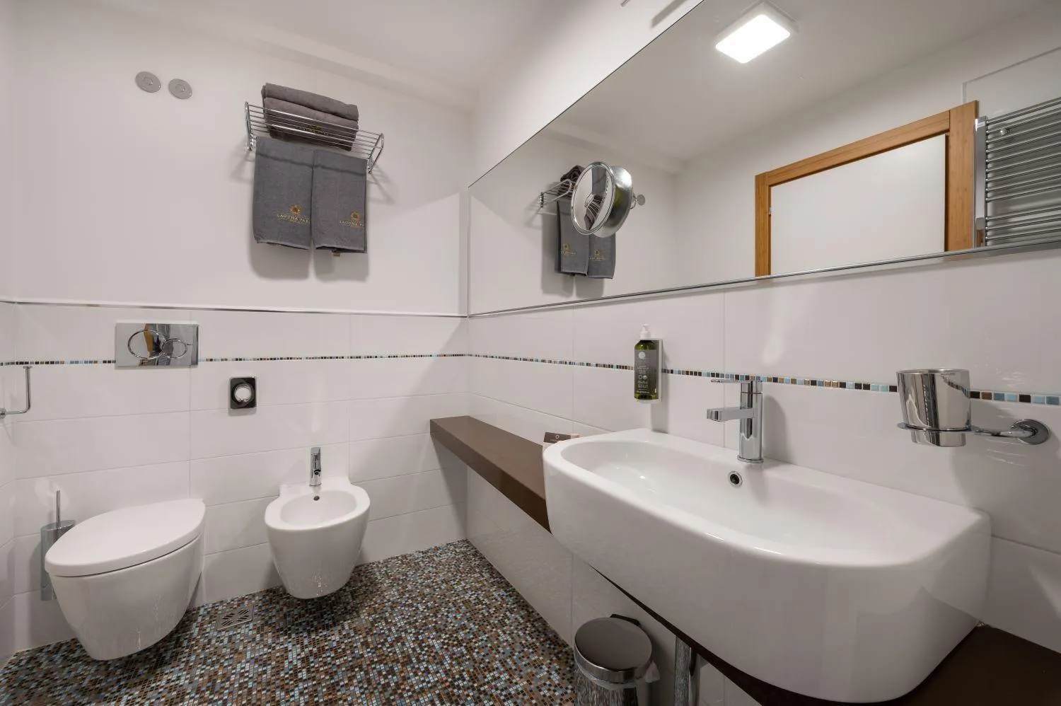 Toilet in Laguna Park Hotel 4Superior