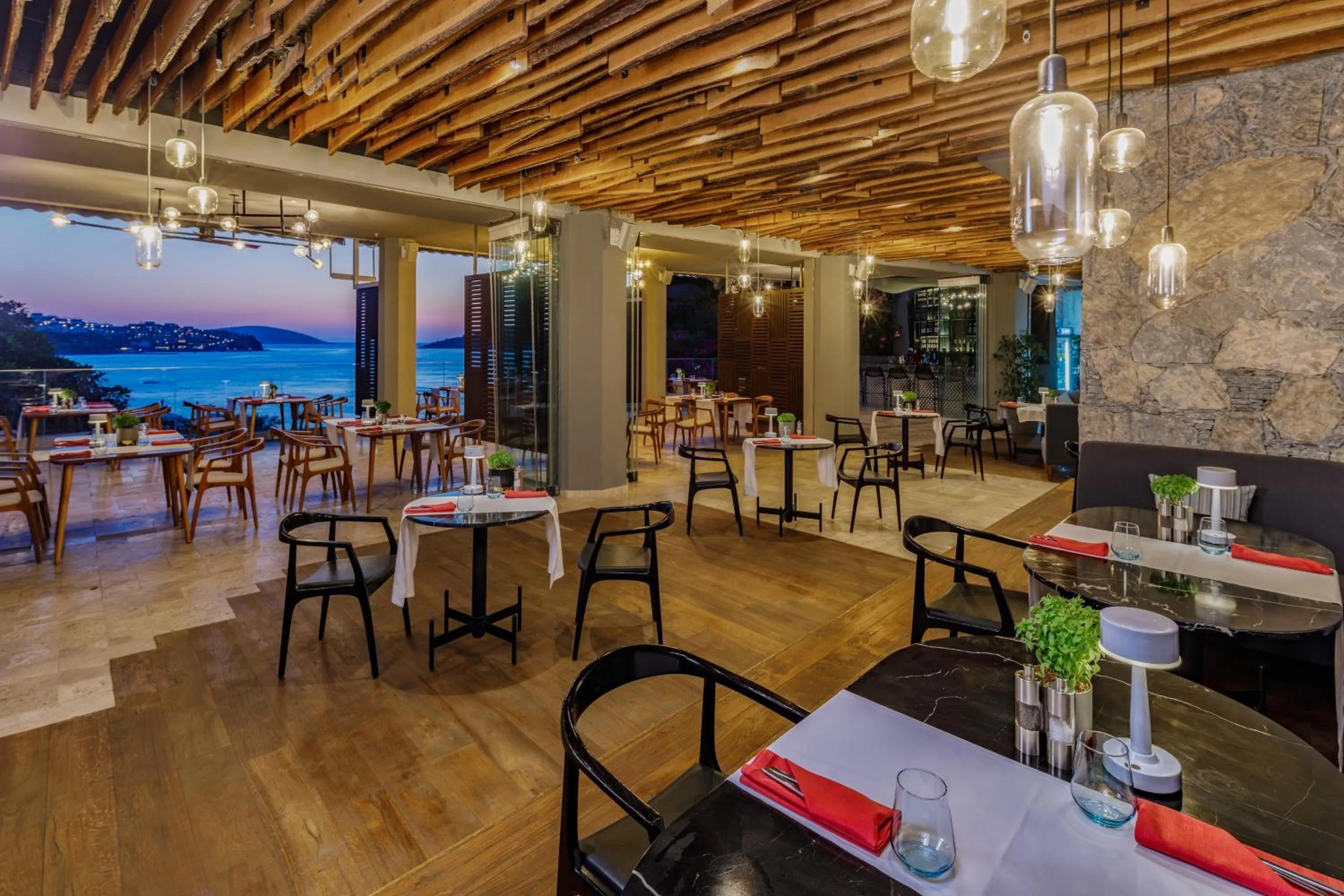 Restaurant/places to eat in Sirene Luxury Hotel Bodrum