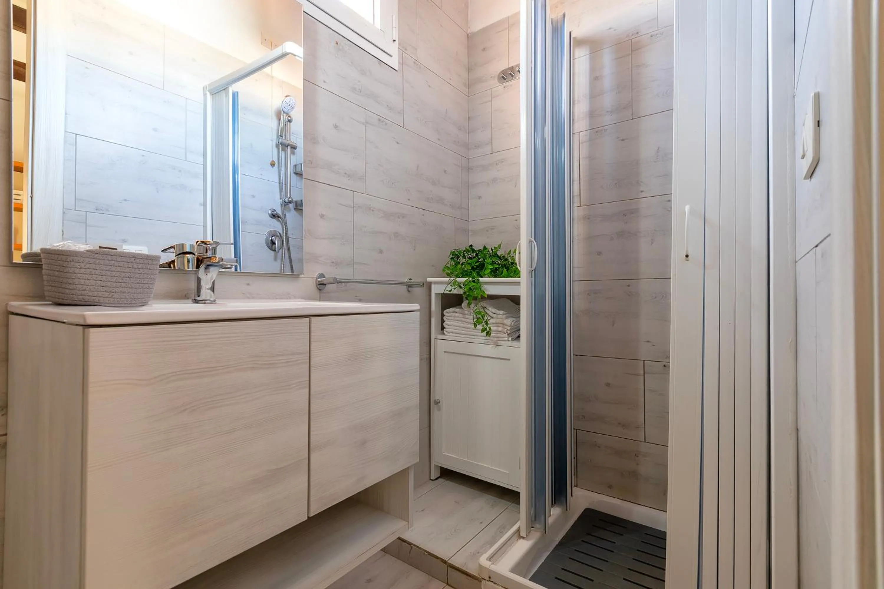 Bathroom in Alguer Guest House