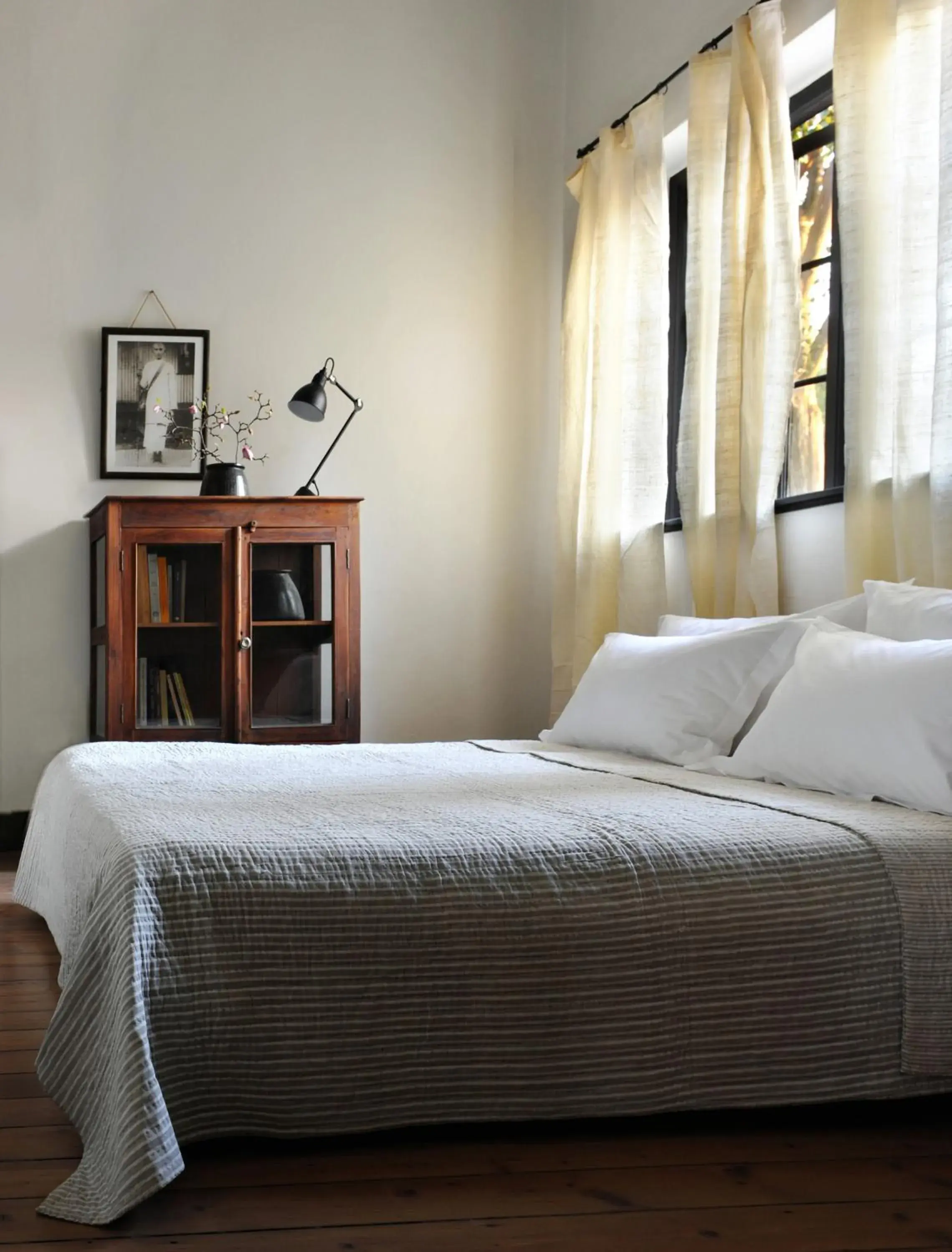 Double Room with Private Bathroom - single occupancy - 2 in Satyagraha House Double Room with Private Bathroom - single occupancy - 2 in Satyagraha House