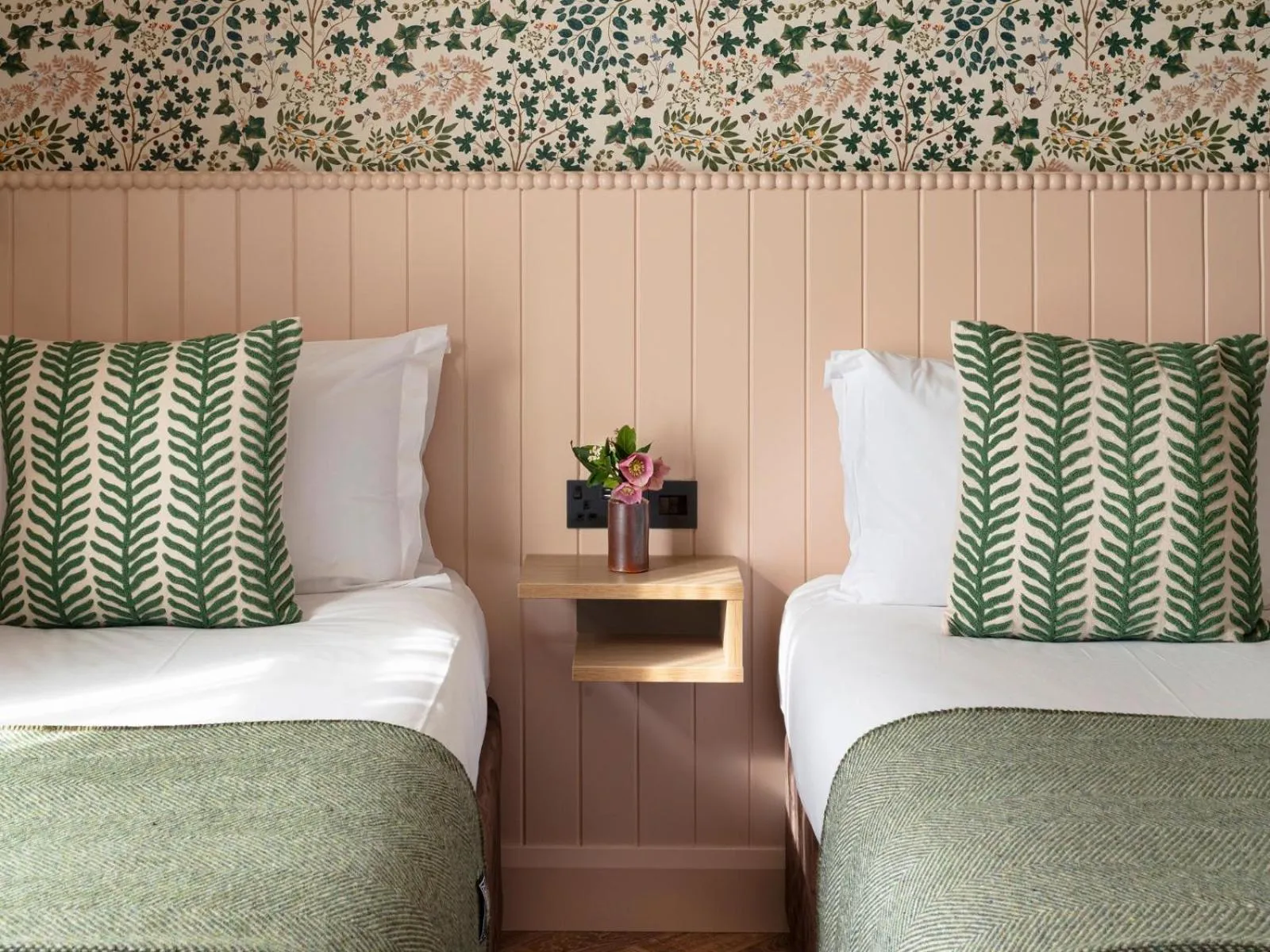 Bed in The Ashe Hotel