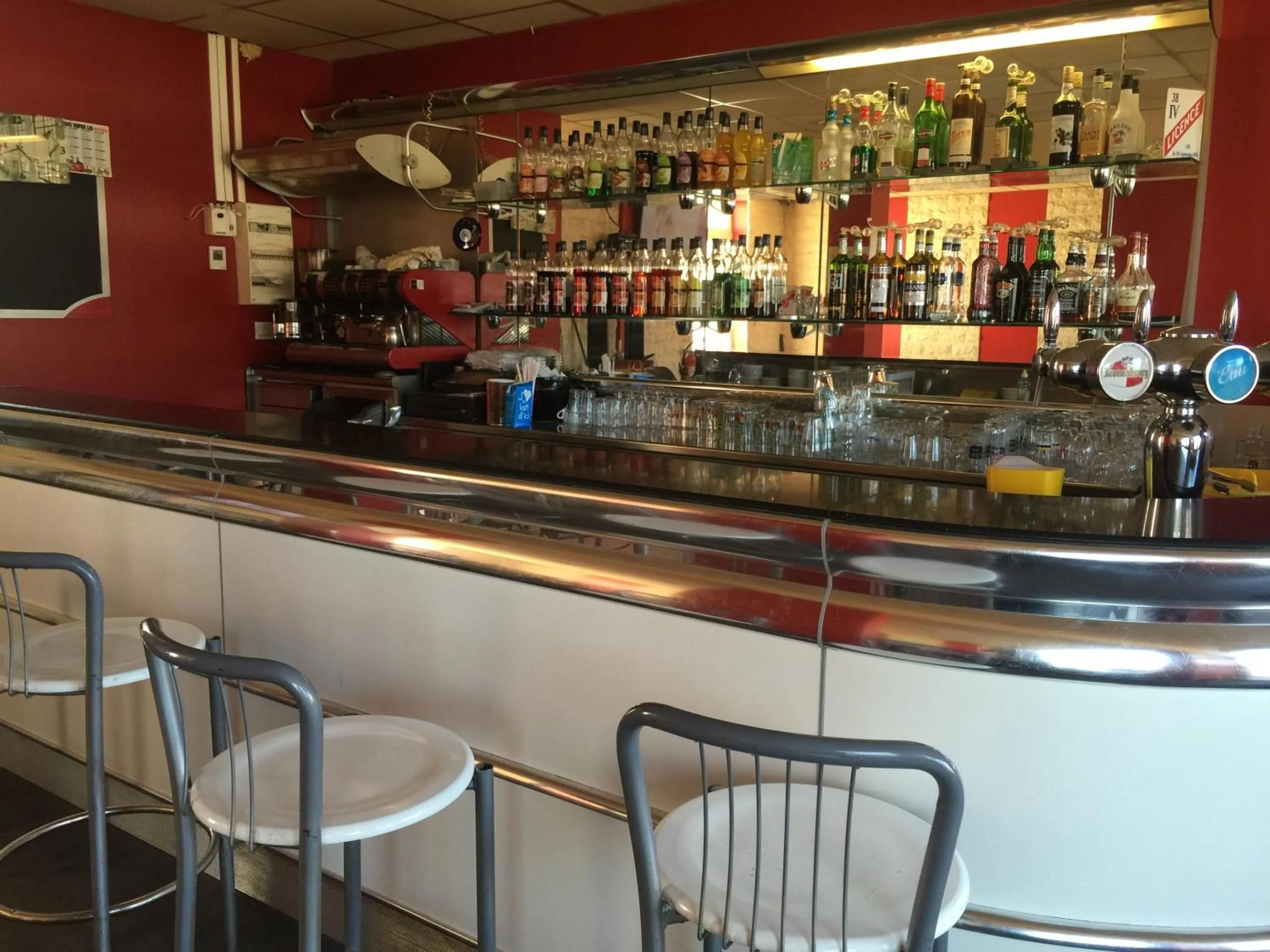 Lounge or bar in Le Logis Dauphinois