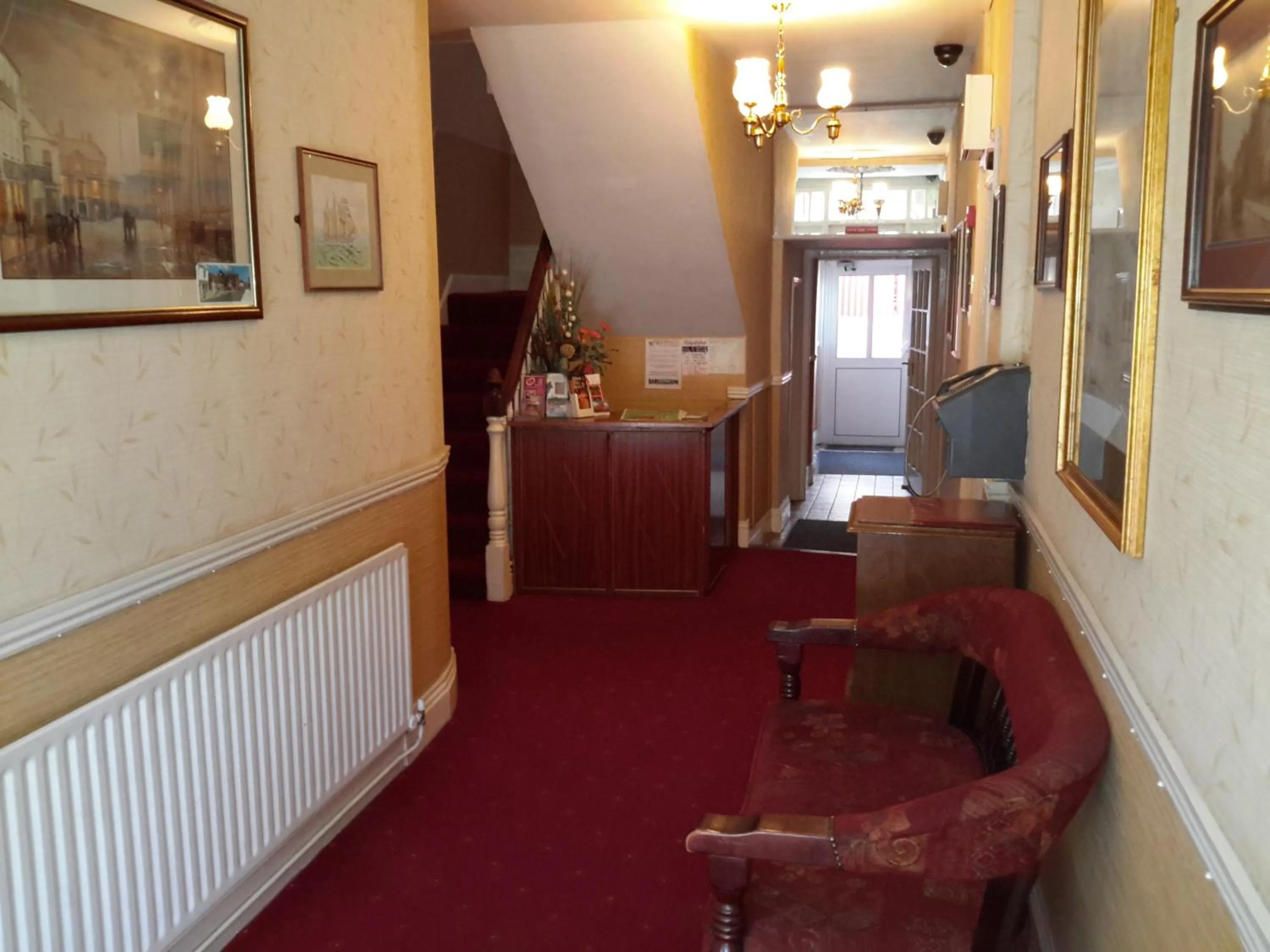 Lobby or reception in Bridge Hotel