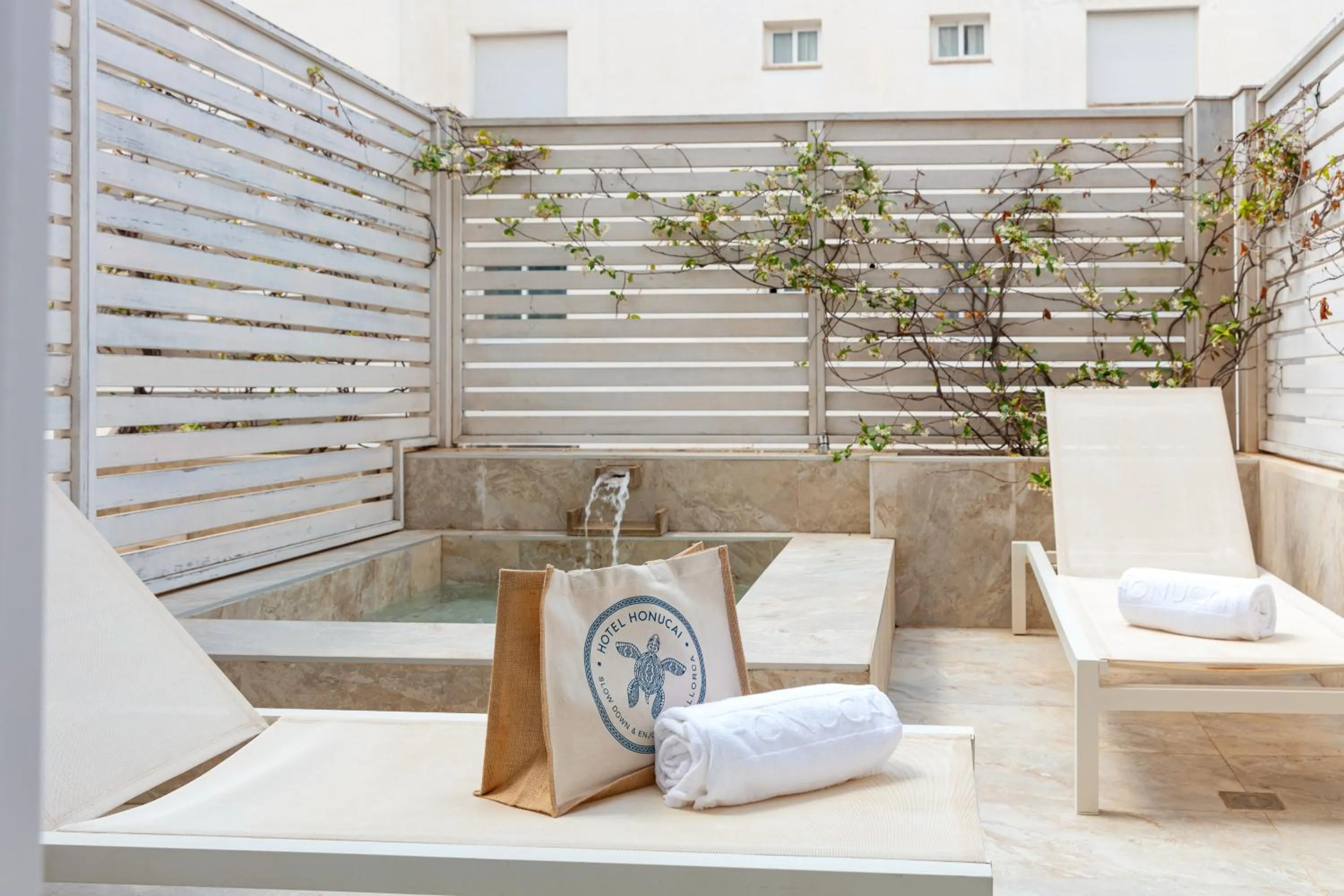 Bedroom in Hotel Honucai