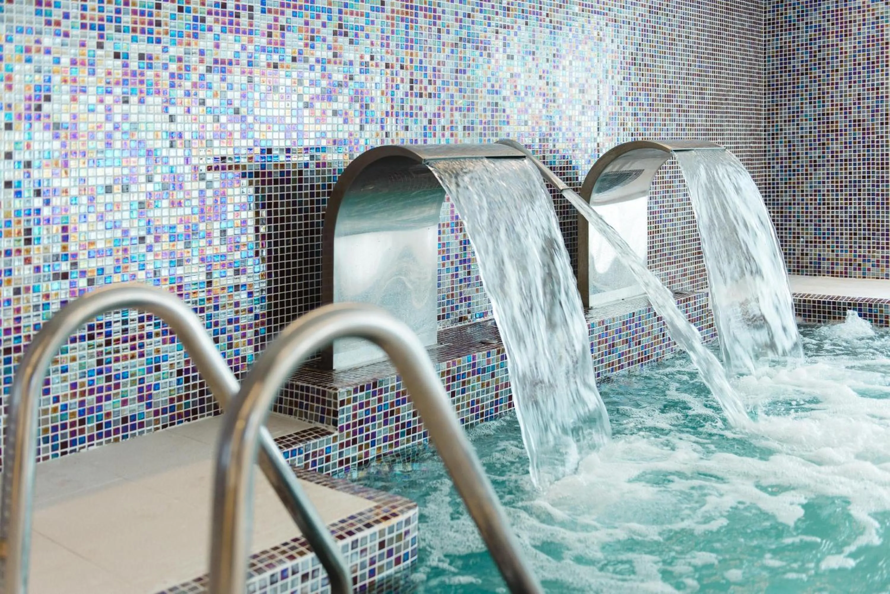 Hot Tub in Hotel Honucai