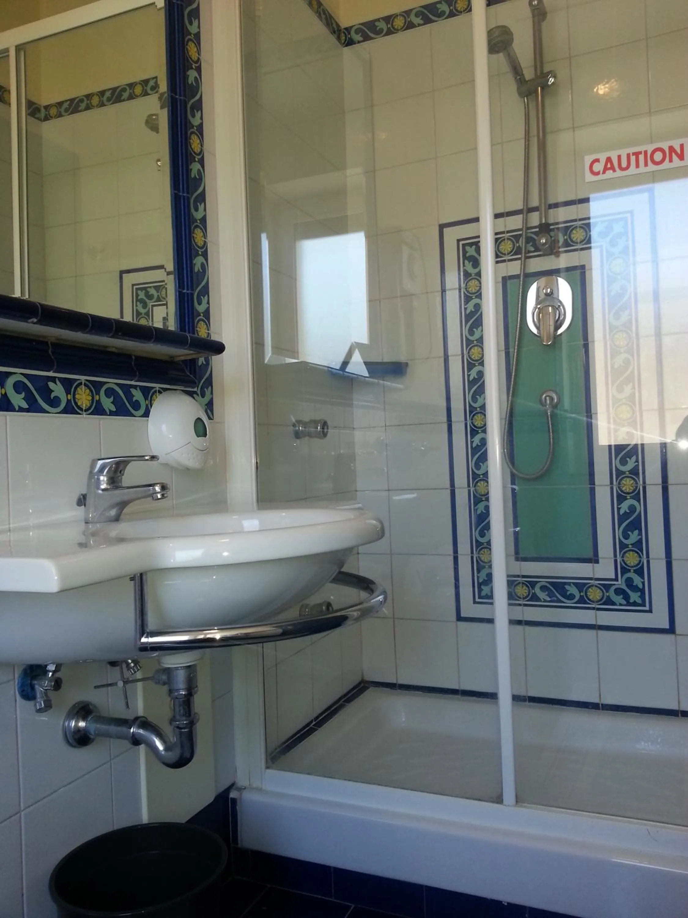 Bathroom in Hotel Sole