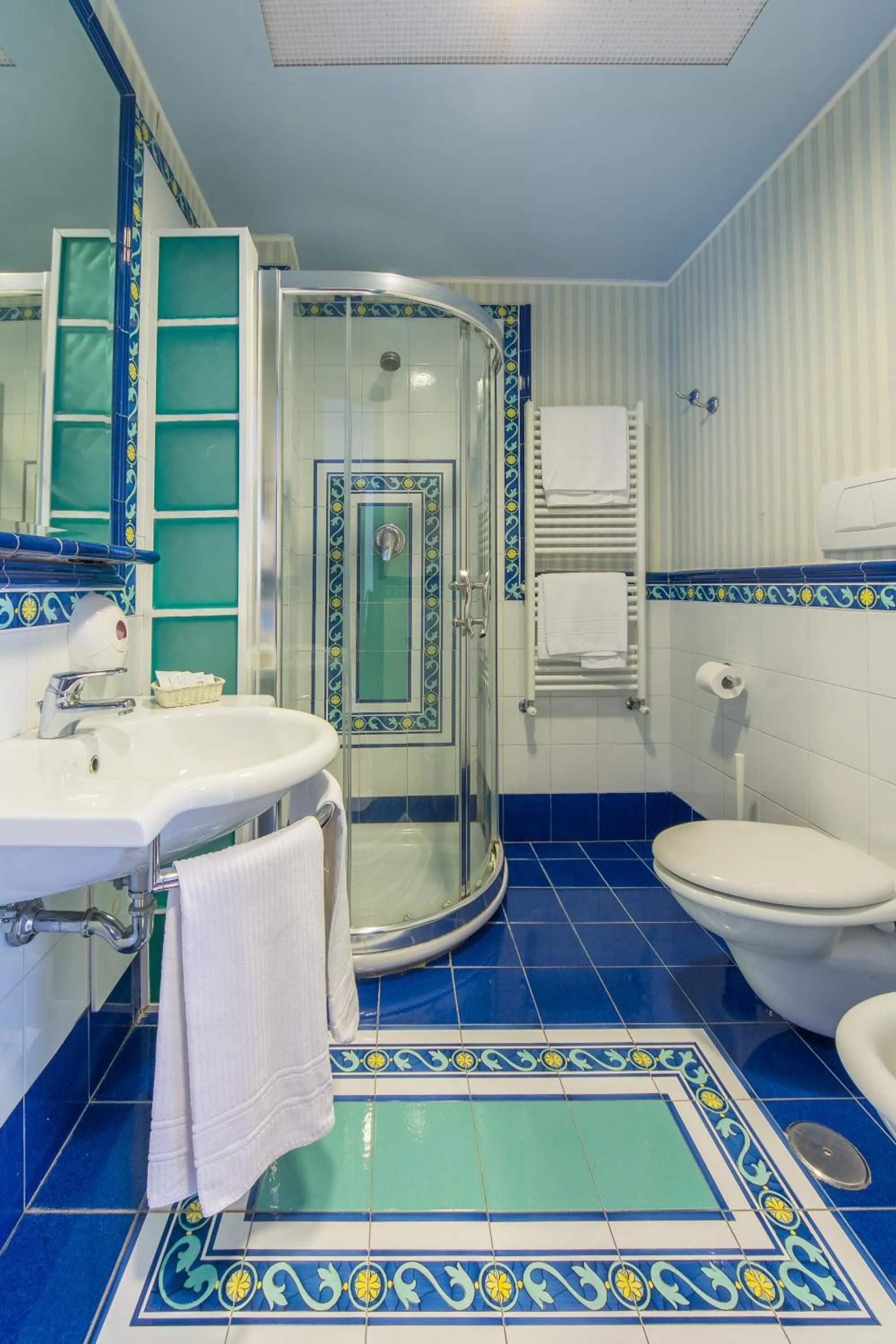 Bathroom in Hotel Sole