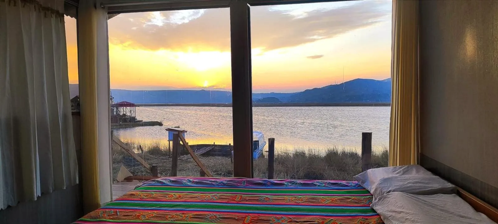 Bed in Titicaca Atrion Uros