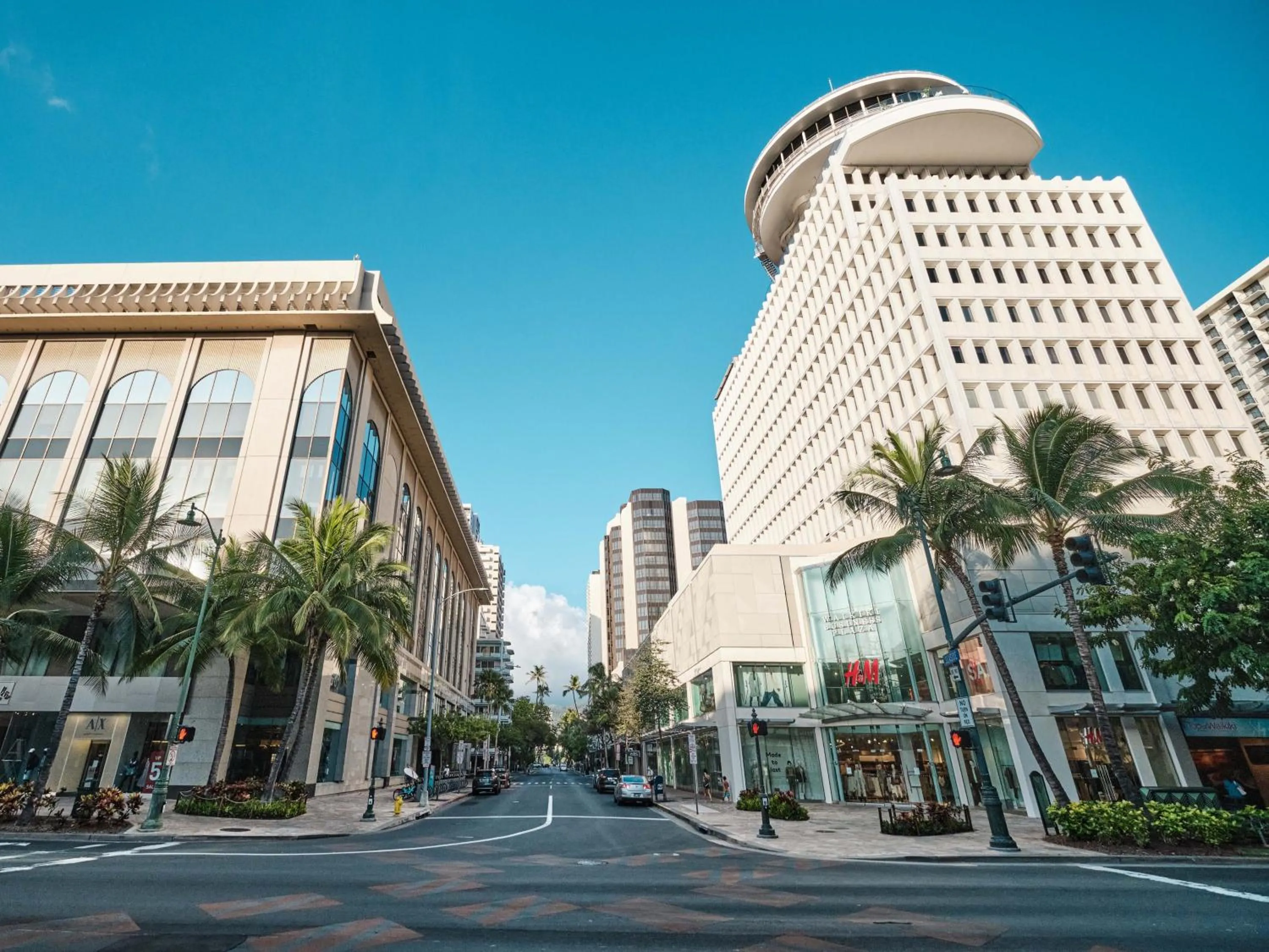 Property building in First Cabin International Hawaii