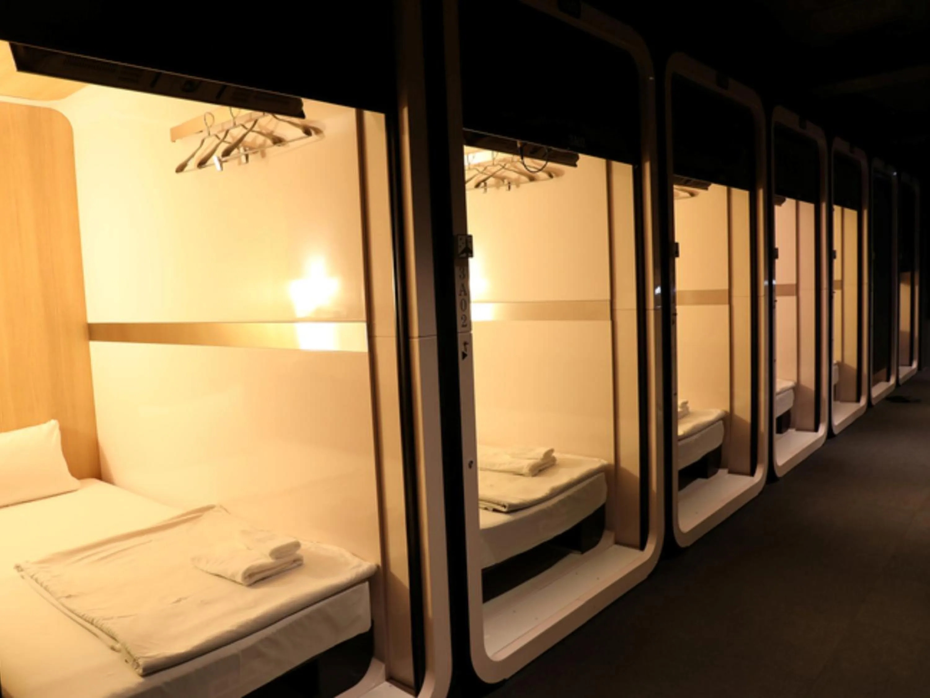 Bed in First Cabin International Hawaii