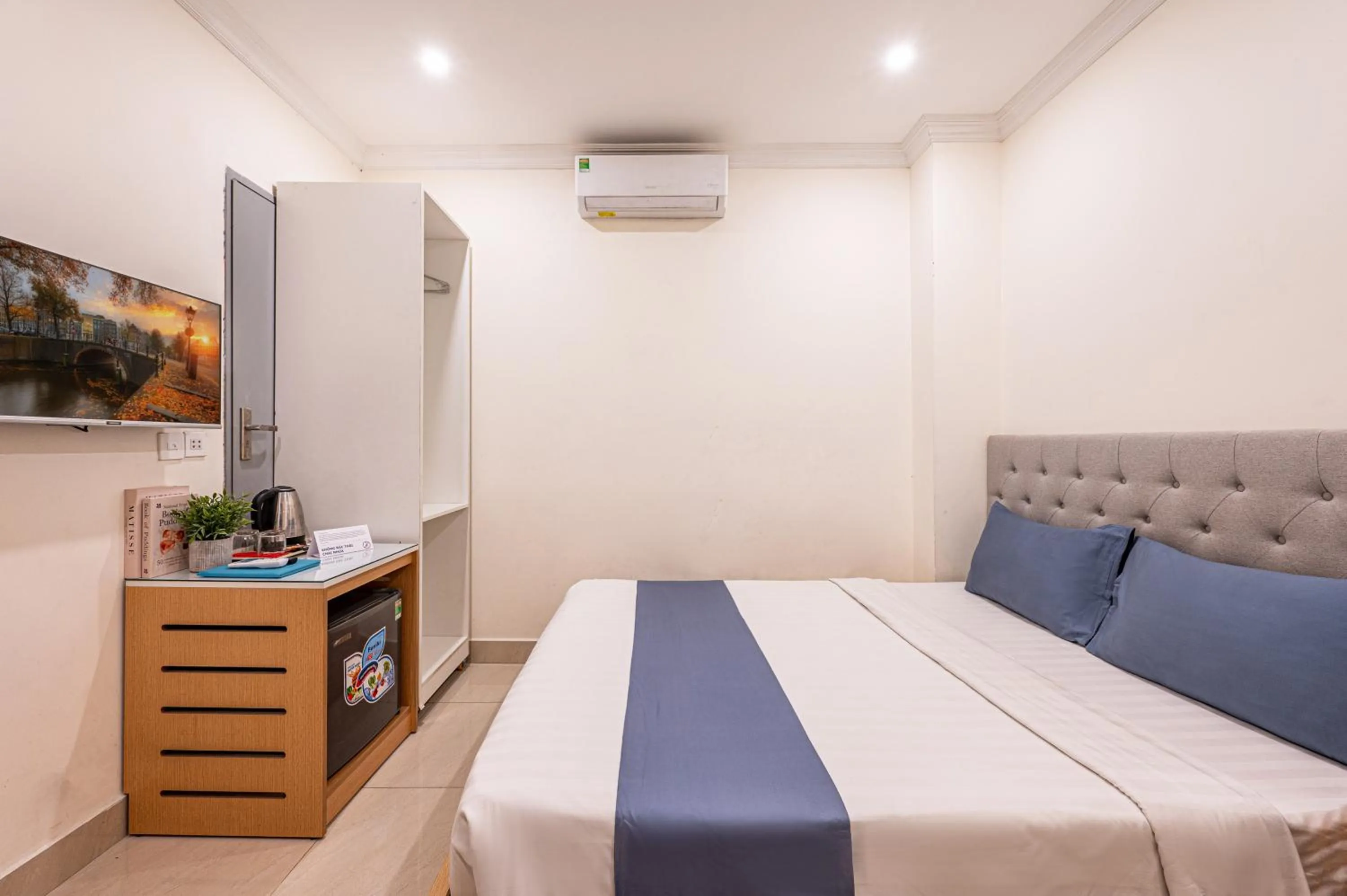 Bed in Cozrum - Love Hotel Trần Thị Nghỉ