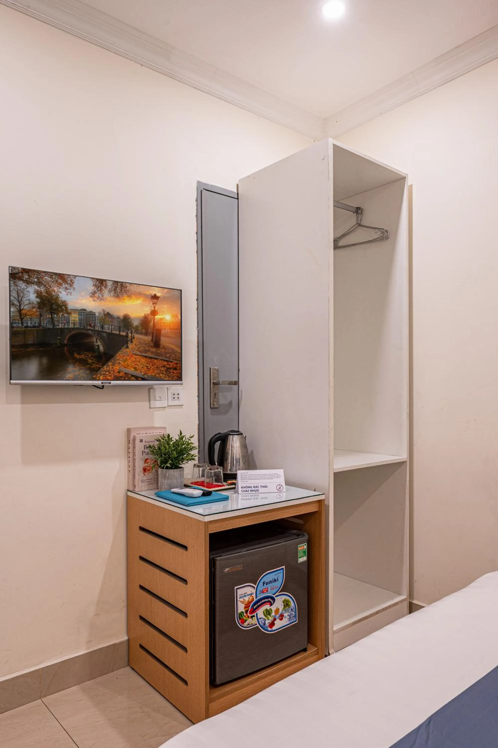 minibar in Cozrum - Love Hotel Trần Thị Nghỉ