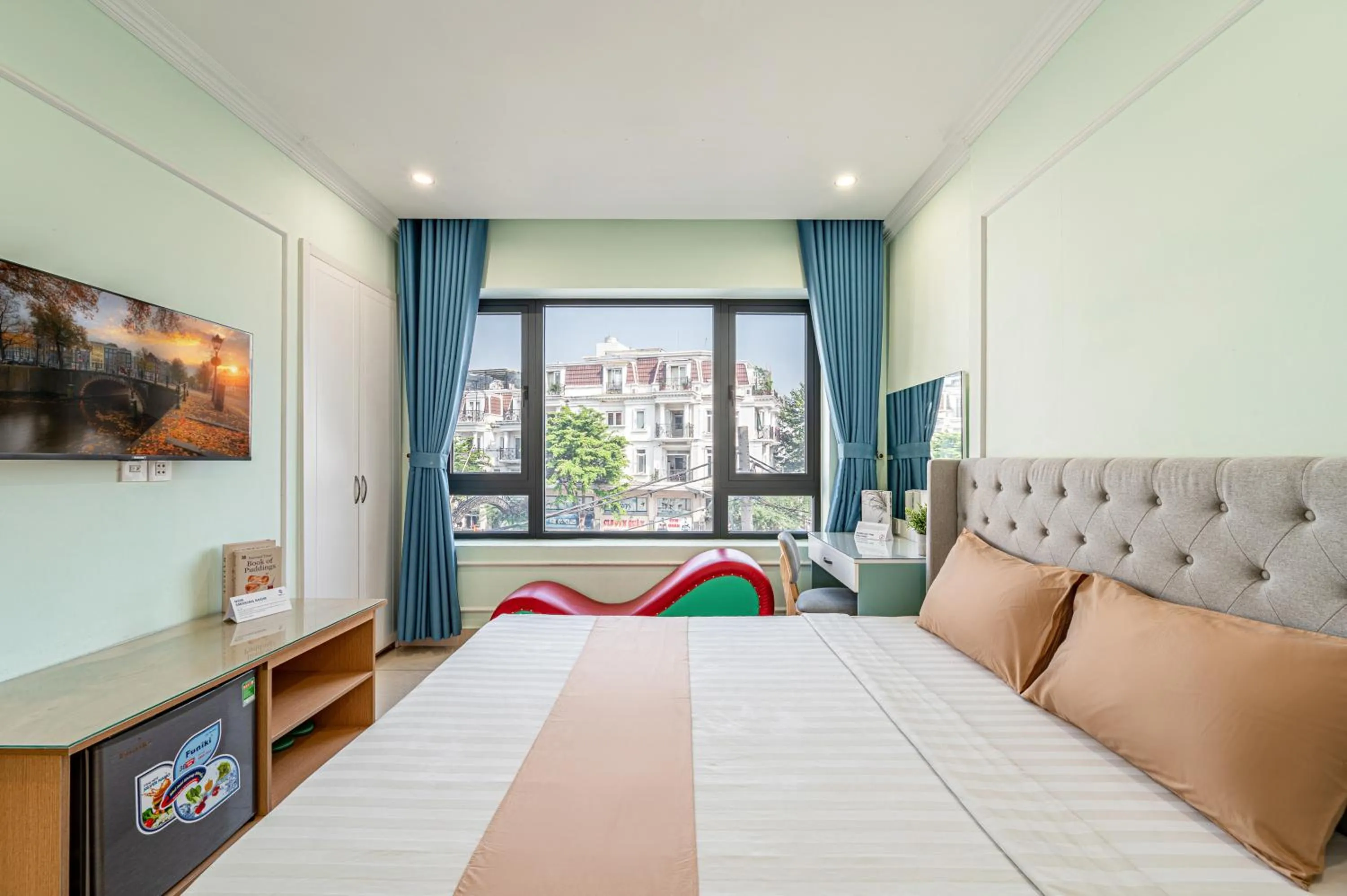 Bed in Cozrum - Love Hotel Trần Thị Nghỉ