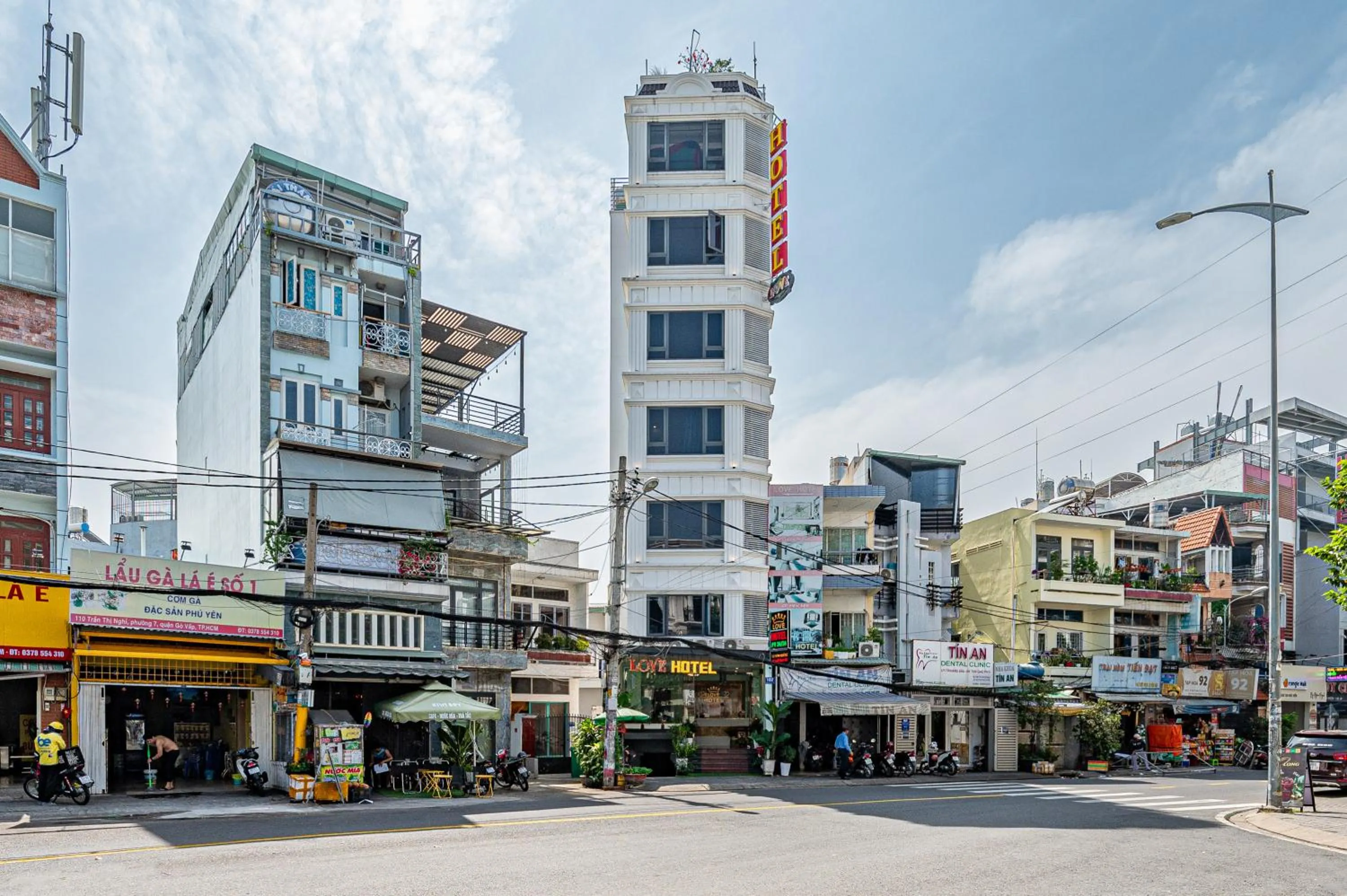 Property building in Cozrum - Love Hotel Trần Thị Nghỉ