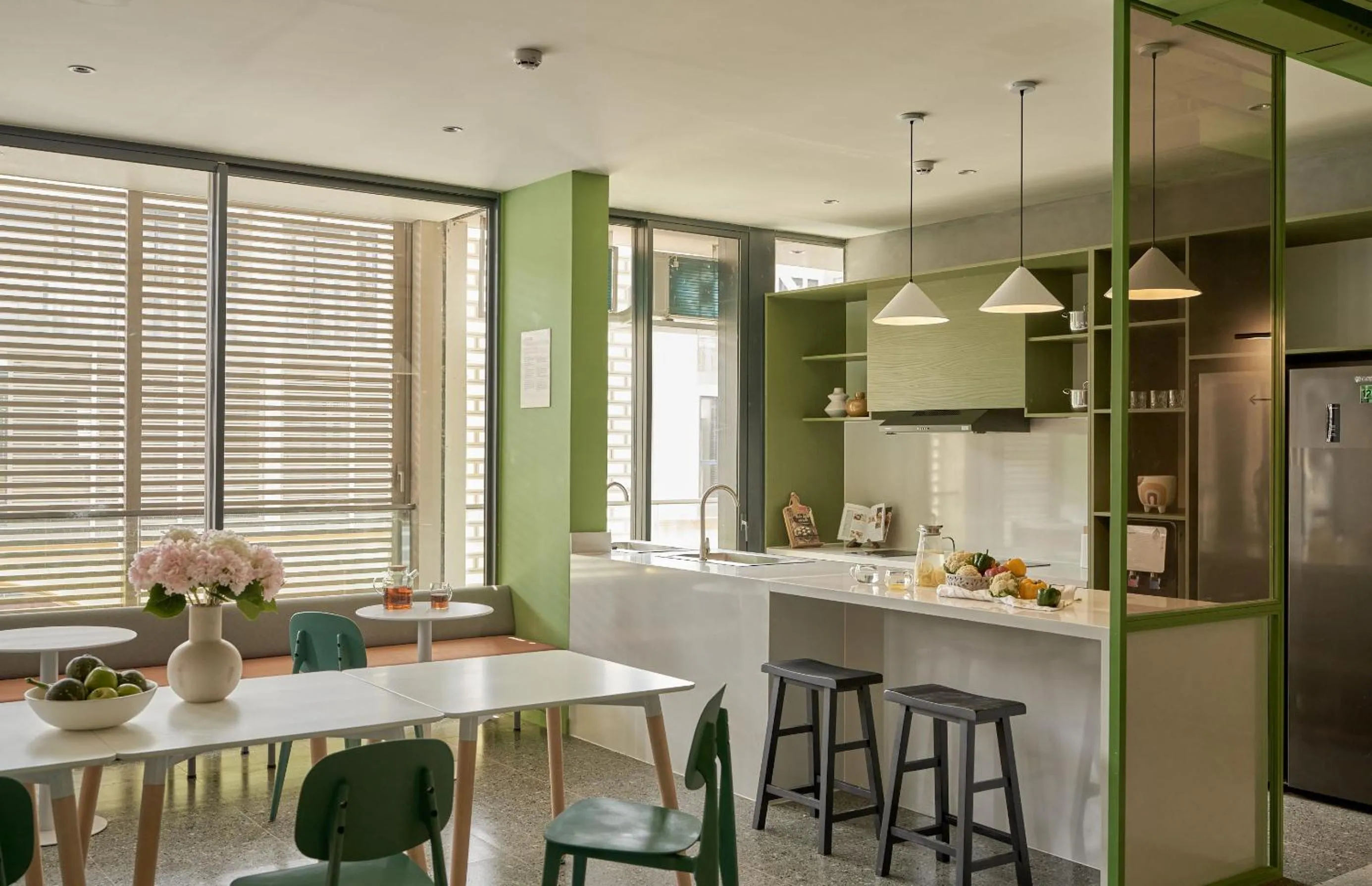 Kitchen or kitchenette in Express by M Village Global City