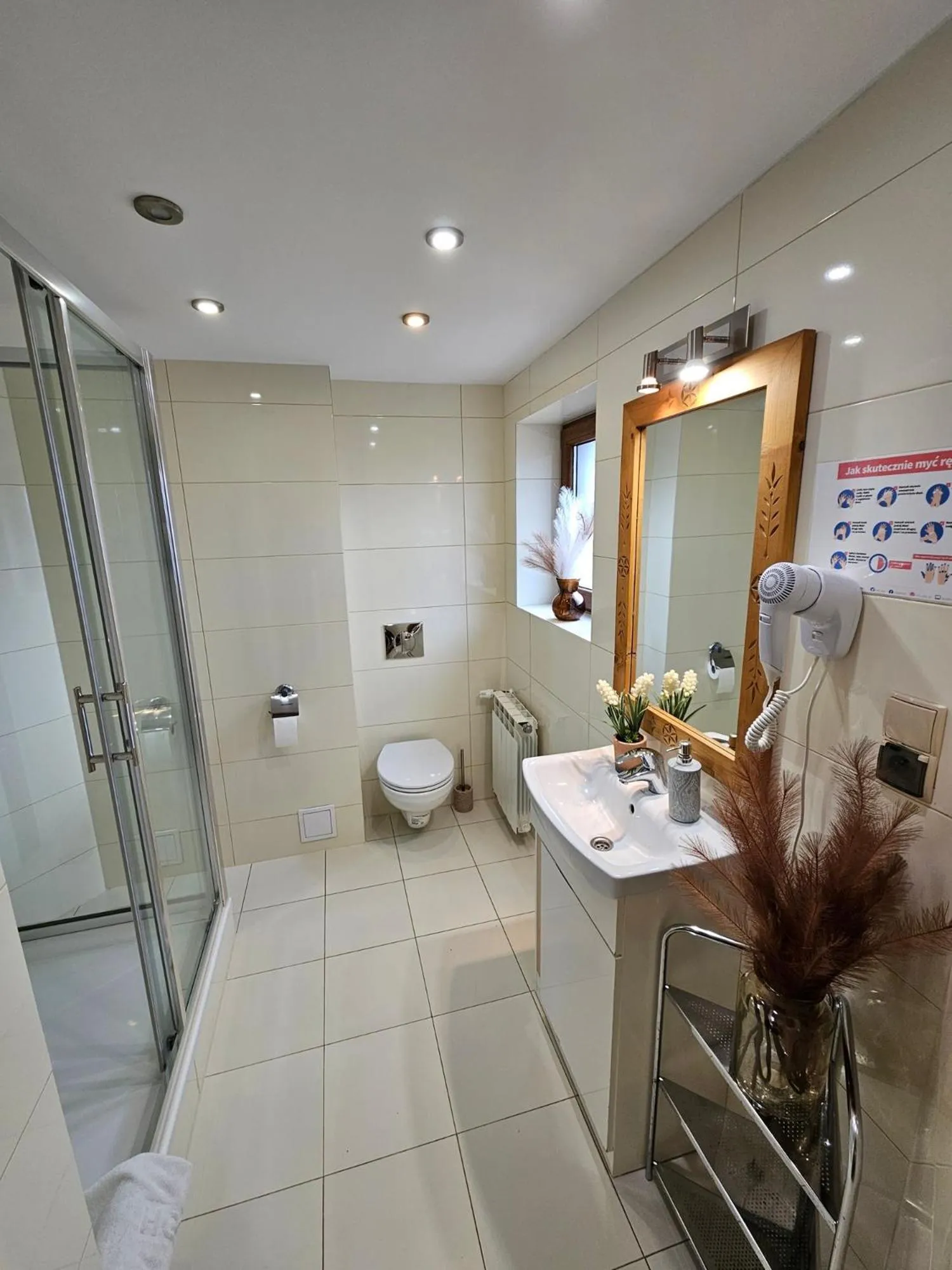 Shower in Willa Regina II Resort & SPA