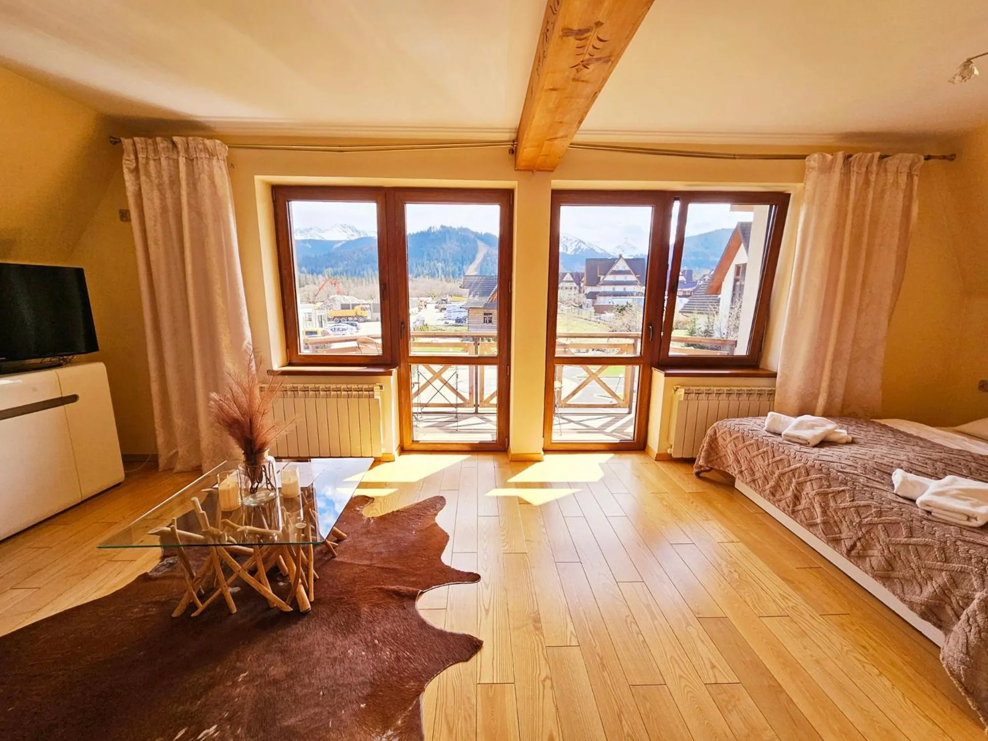 Bed in Willa Regina II Resort & SPA