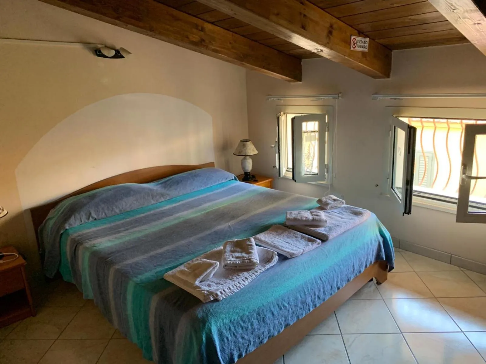 Bedroom in B & B da Enzo