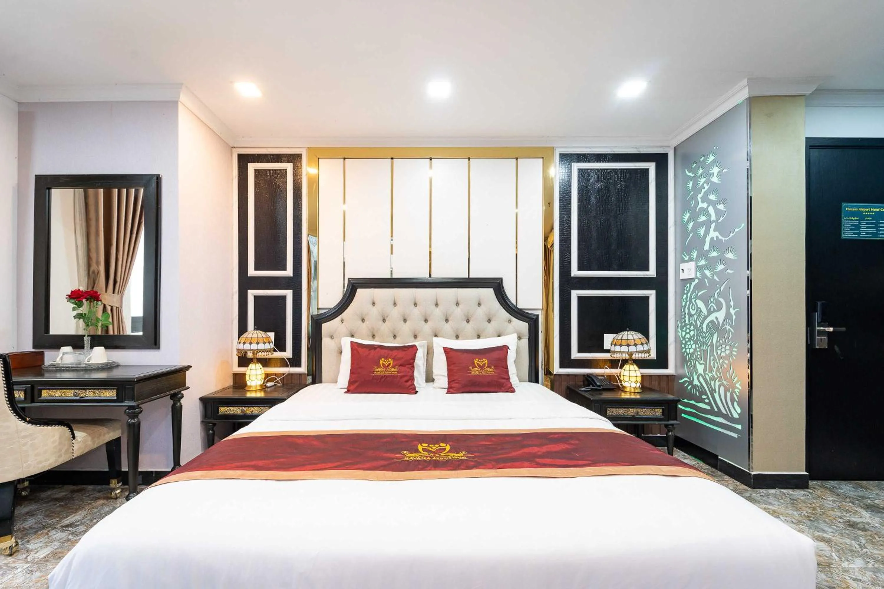 Bedroom, Bed in Collection O Havana Airport Hotel