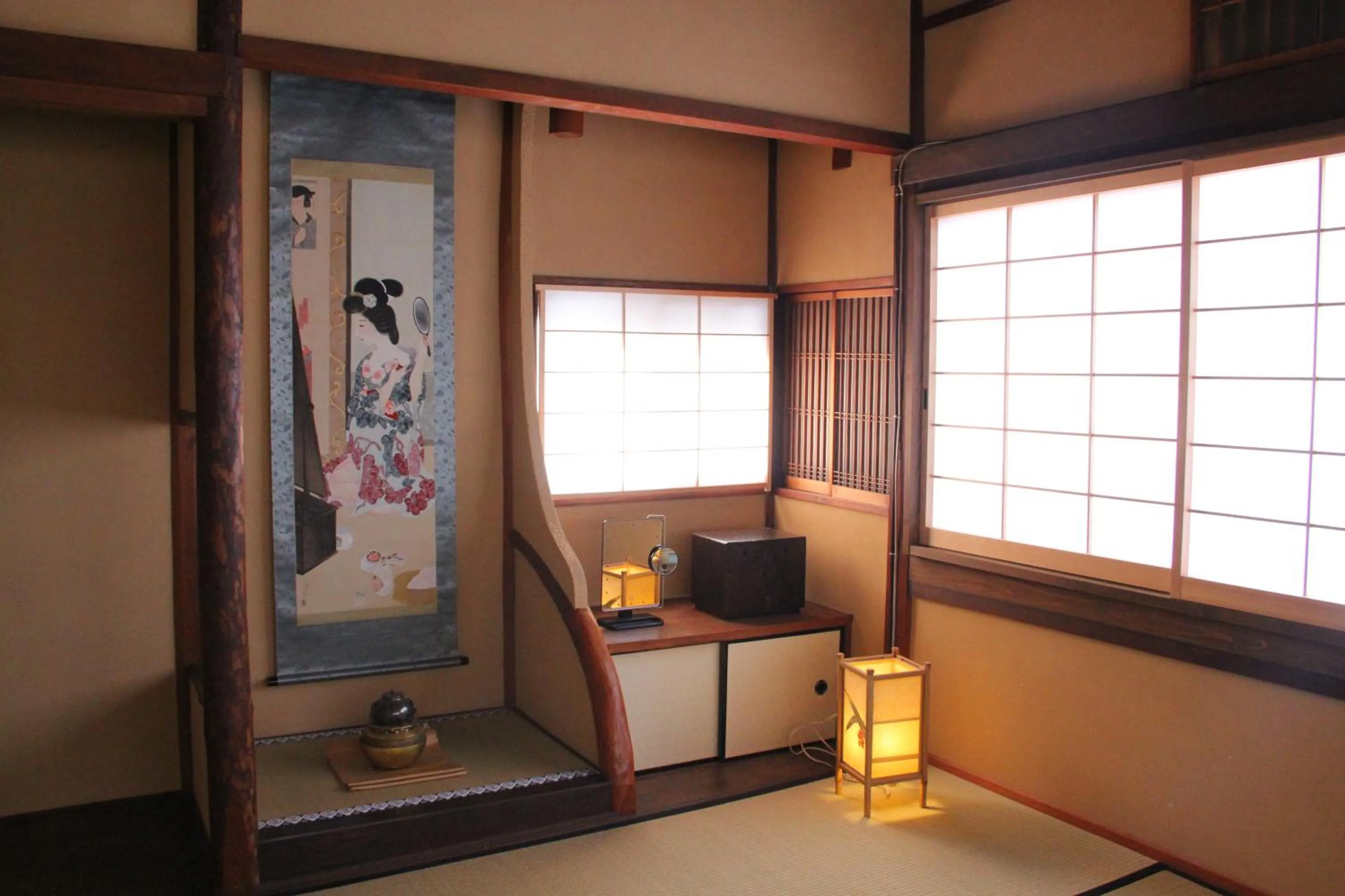 Decorative detail in Our turn Machiya inn