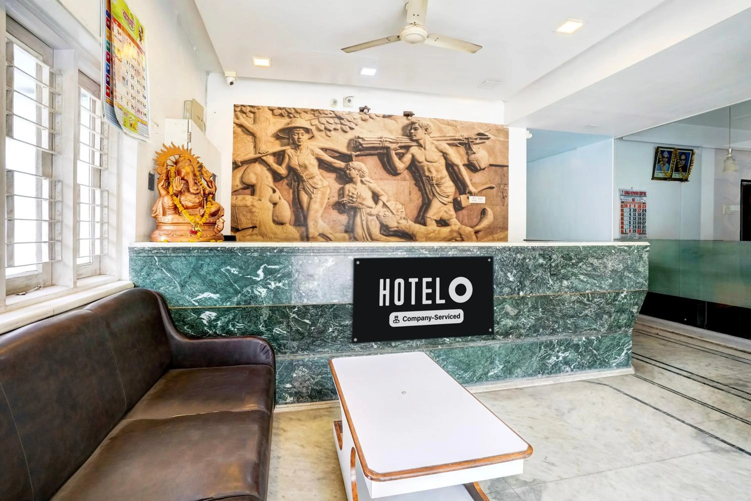 Lobby or reception in Hotel O Padampura Near Railway Station