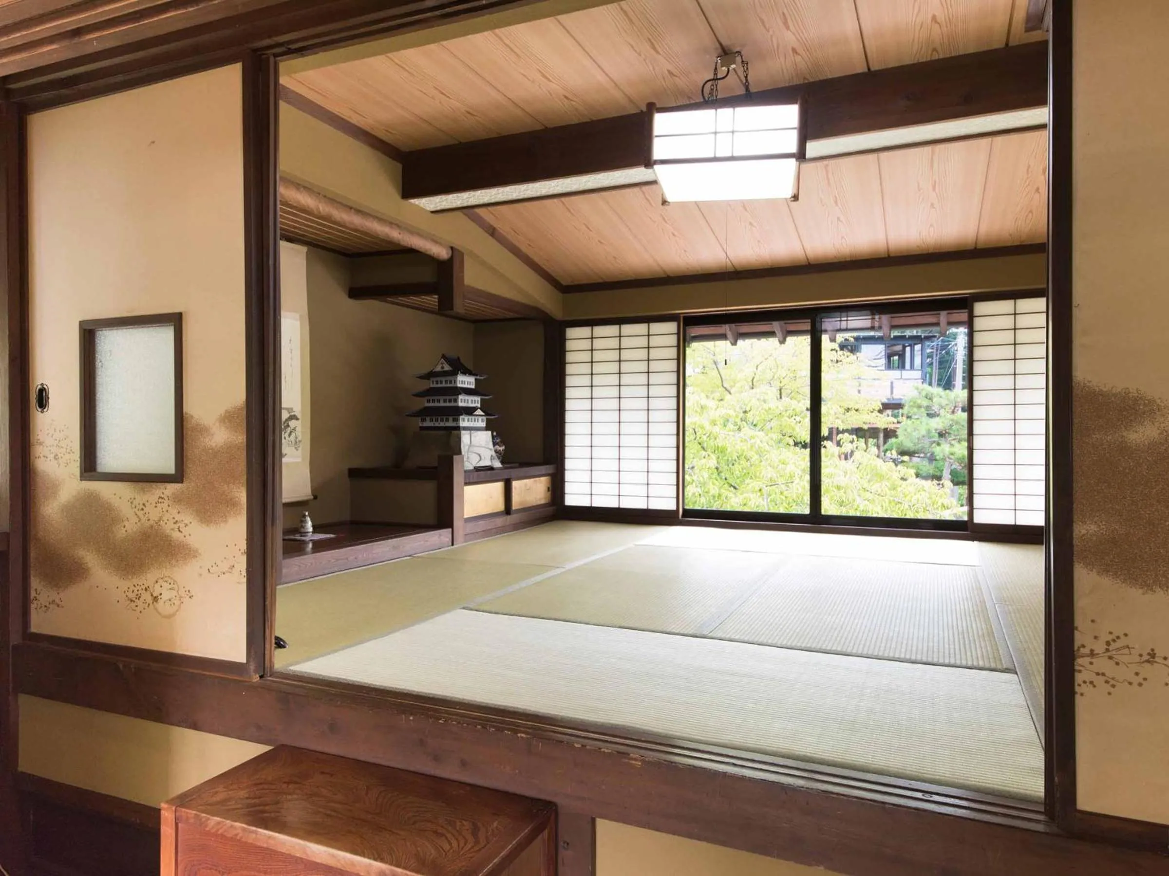 Bed in Yokohama Fujiyoshi Izuten