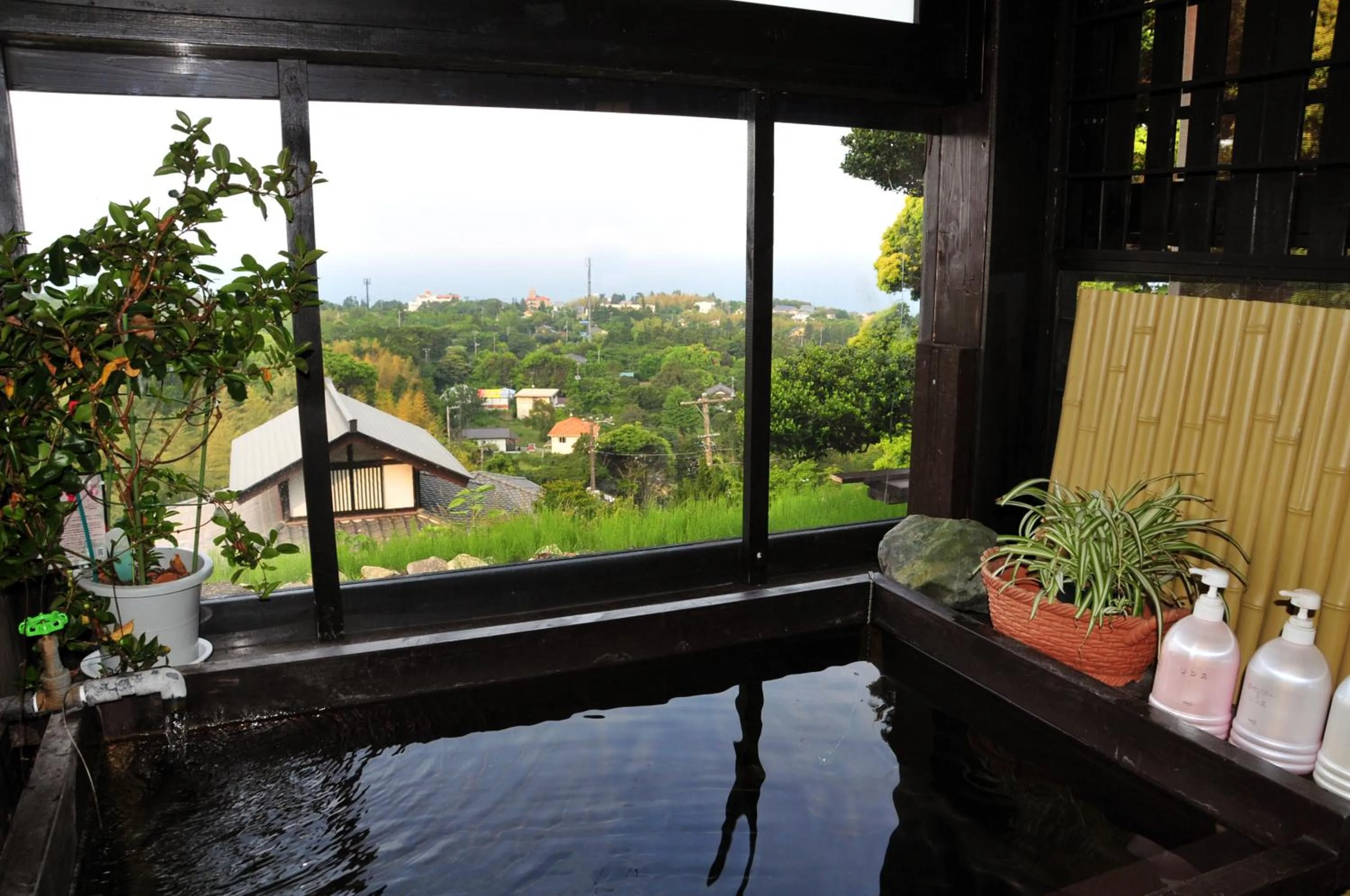 Hot Spring Bath in Yokohama Fujiyoshi Izuten